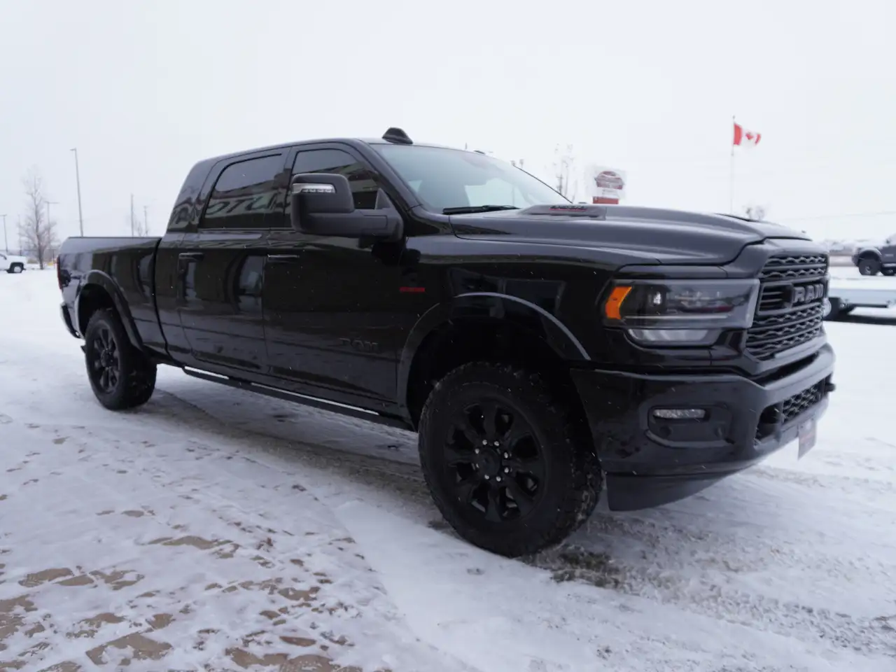 RAM 3500 снимка RAM 3500