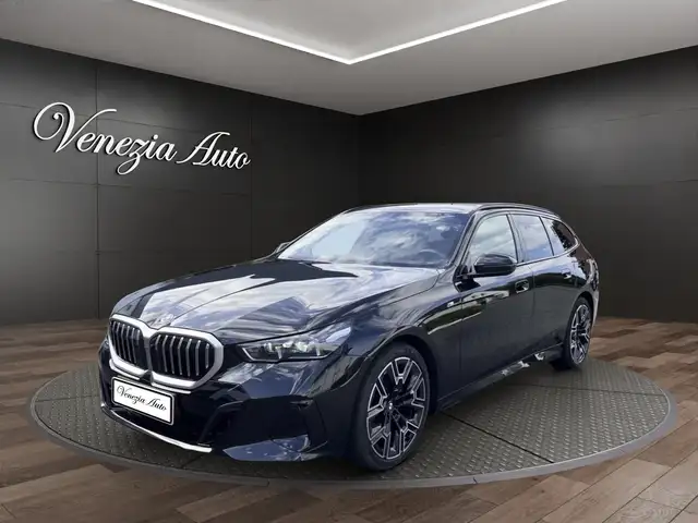 BMW 520 520i Touring M Sport 190cv sDrive Gancio HUD 360 ACC Pelle Navi Keyless Ambient LED