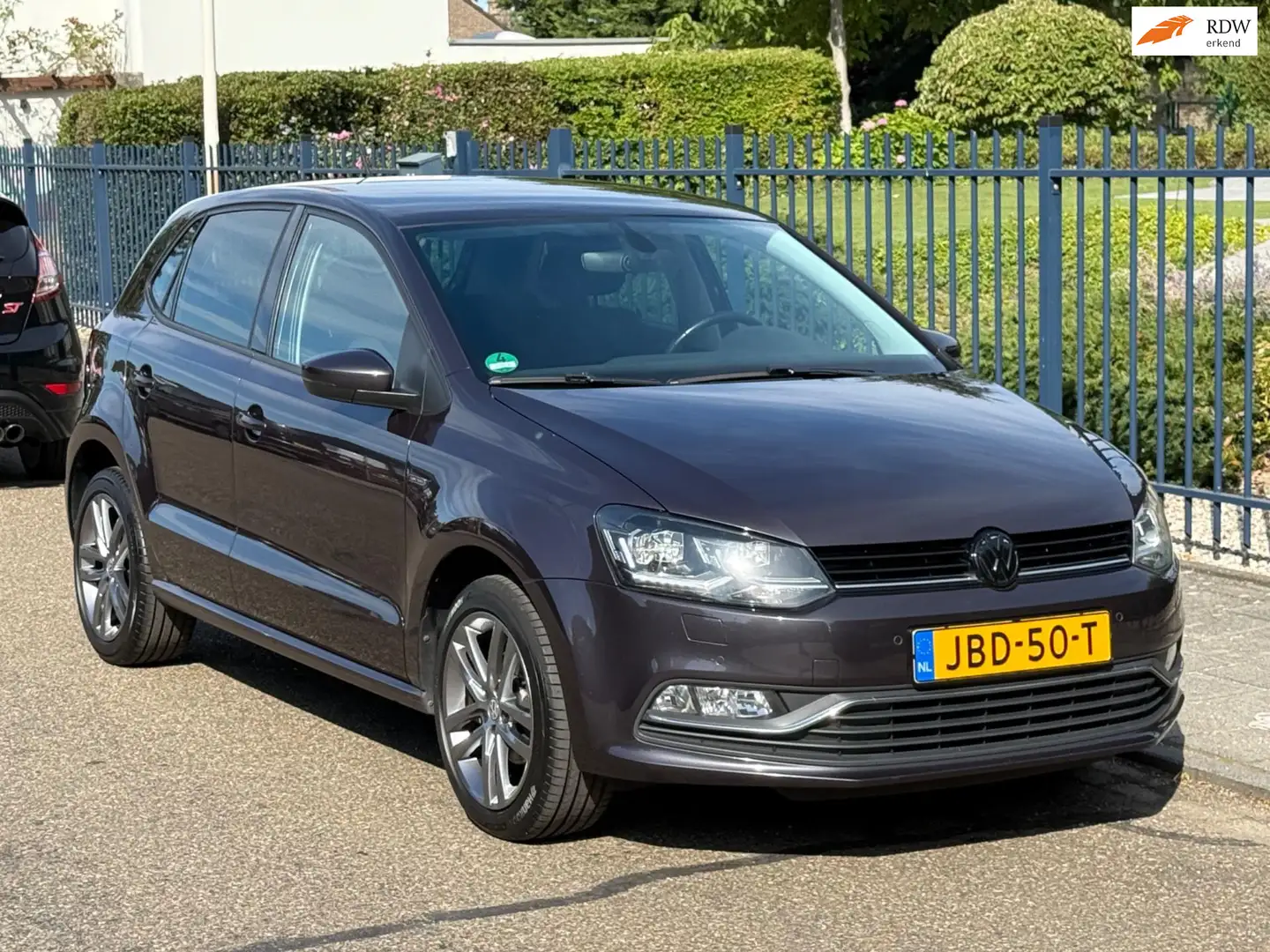 Volkswagen Polo 2015 1.2 TSI Highline Tech / Lounge edition Grijs - 1