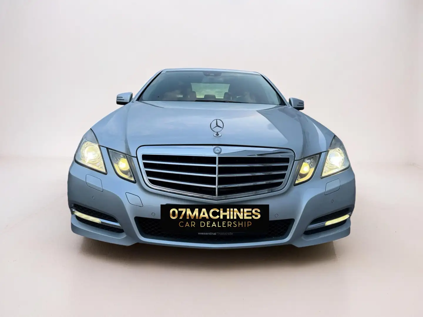 Mercedes-Benz E 200 E 200 CDI BlueEfficiency (212.005) Grau - 2