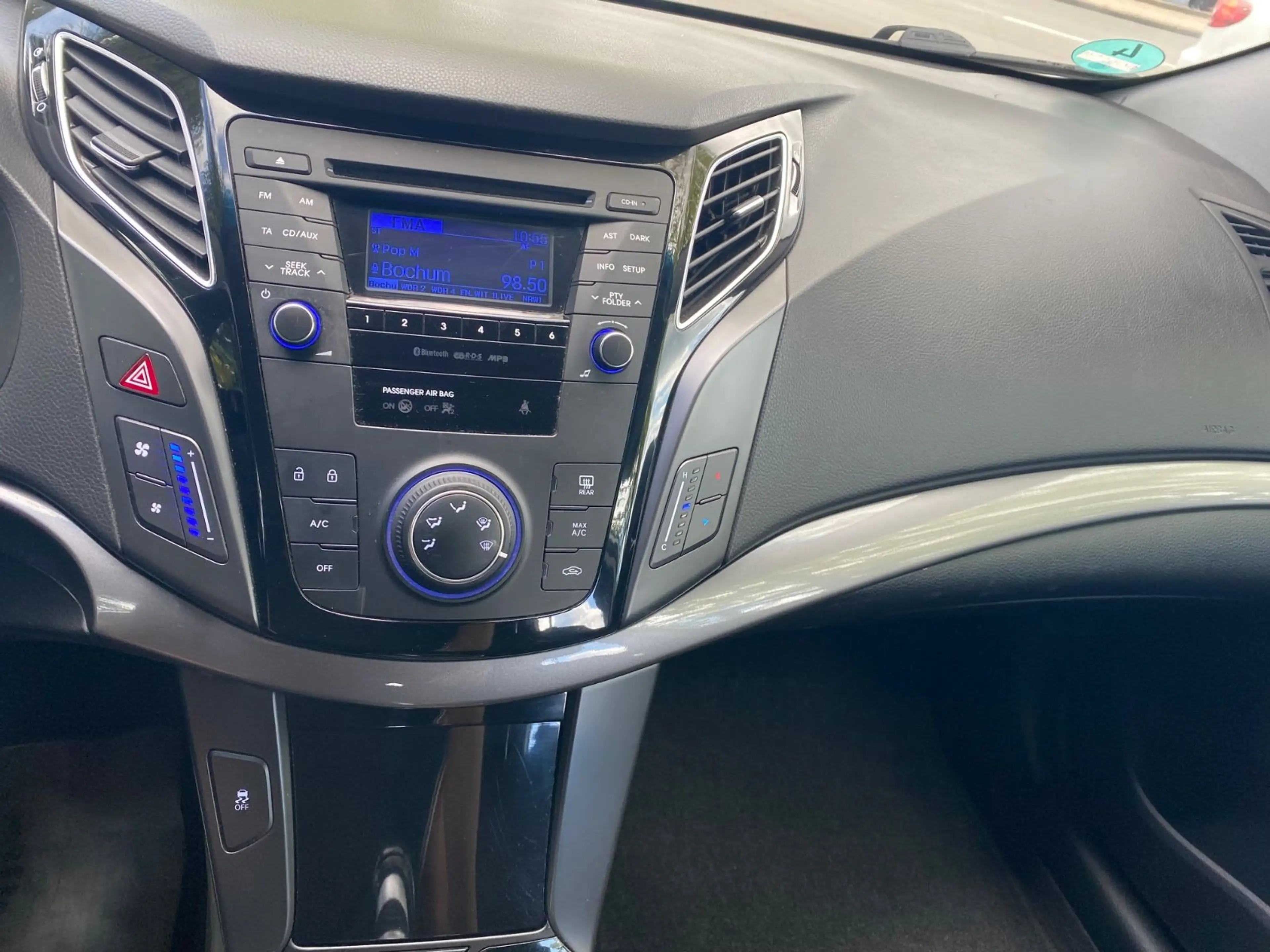 Hyundai i40 cw 1.6 GDI 5 Star Edition Klimaaut.//99Kw — photo 15
