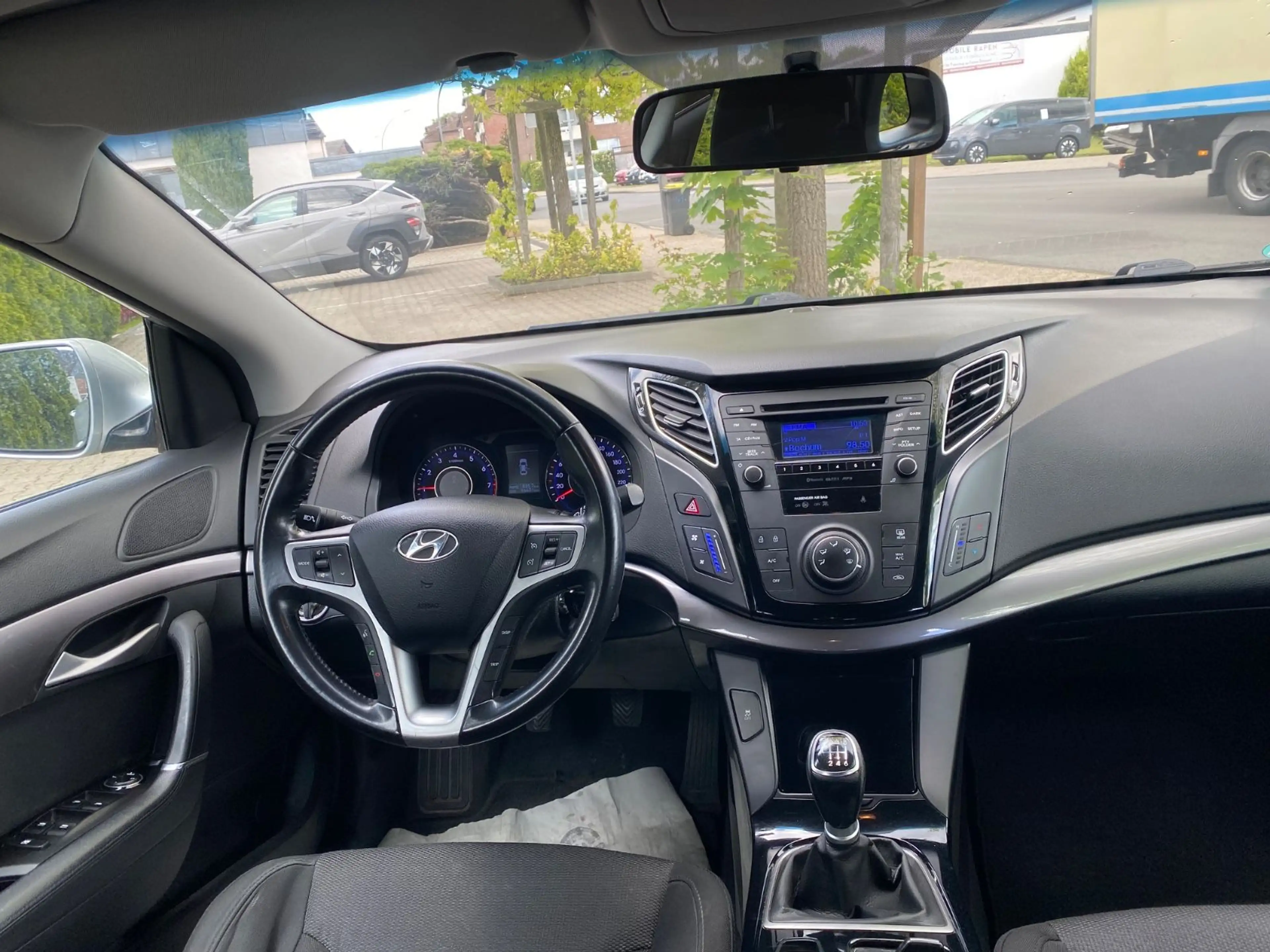 Hyundai i40 cw 1.6 GDI 5 Star Edition Klimaaut.//99Kw — photo 10