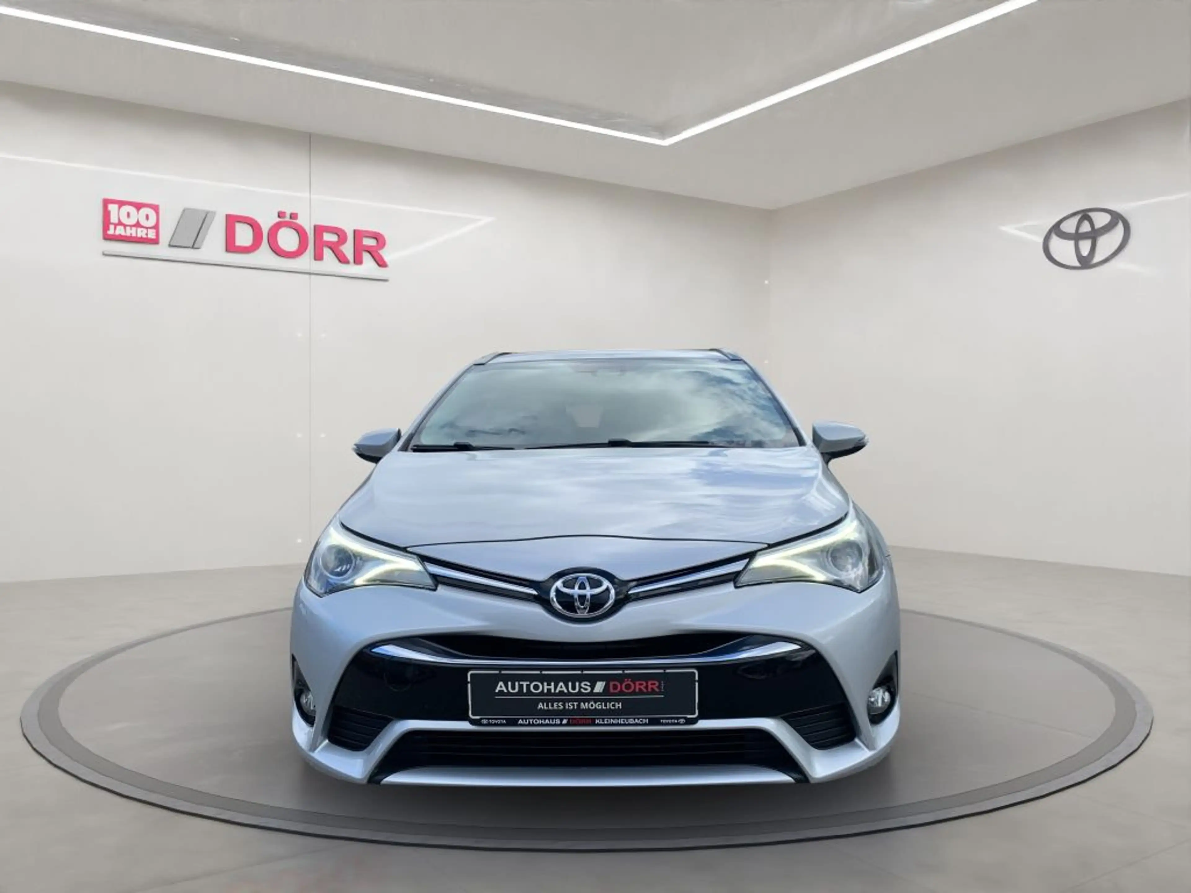 Toyota Avensis Touring Sports 1.8 Multidrive S Edition-S — photo 8