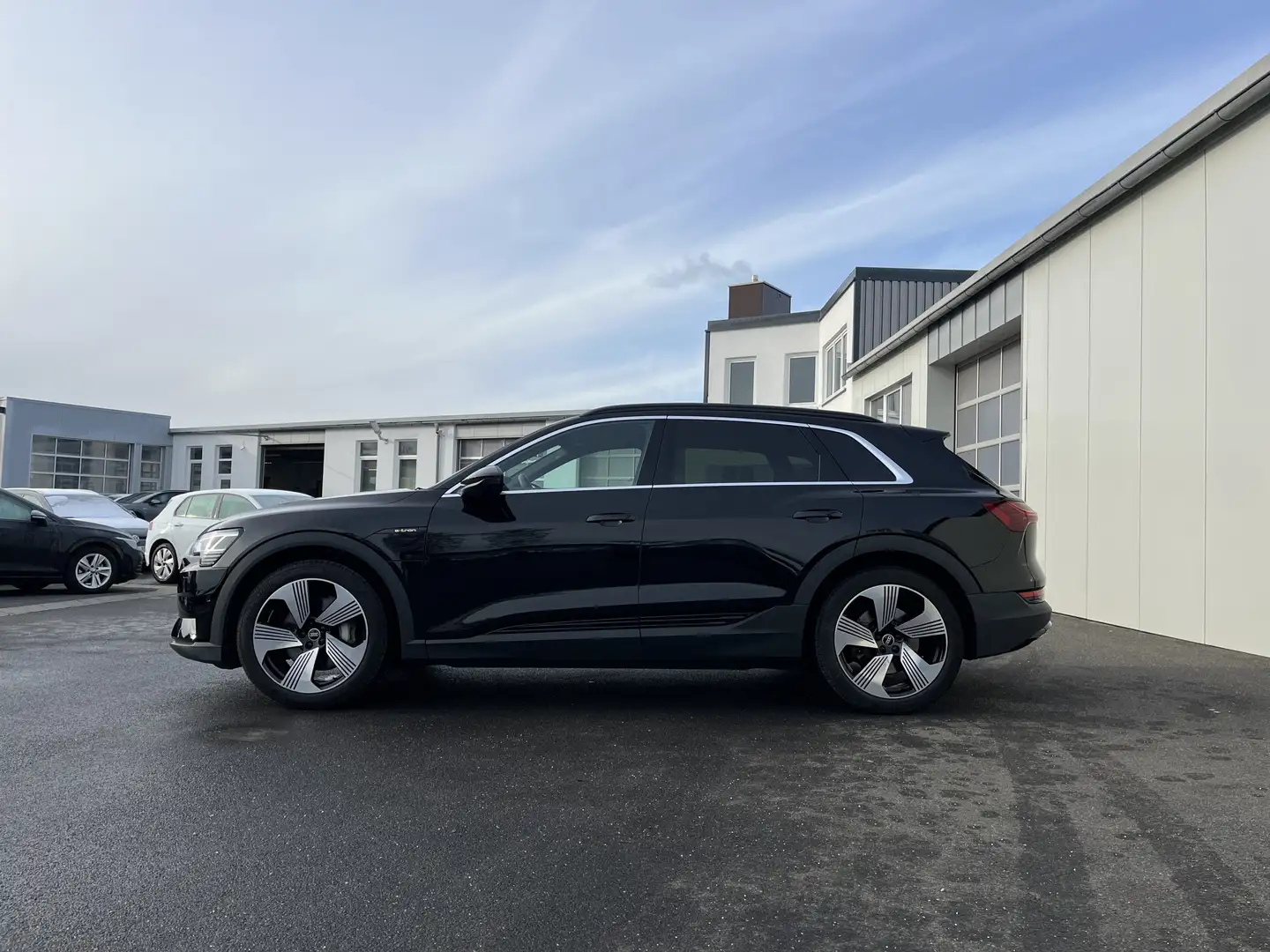 Audi e-tron quattro 164€ m. 20% Anzahlung Virtual Cockpit Na Schwarz - 2