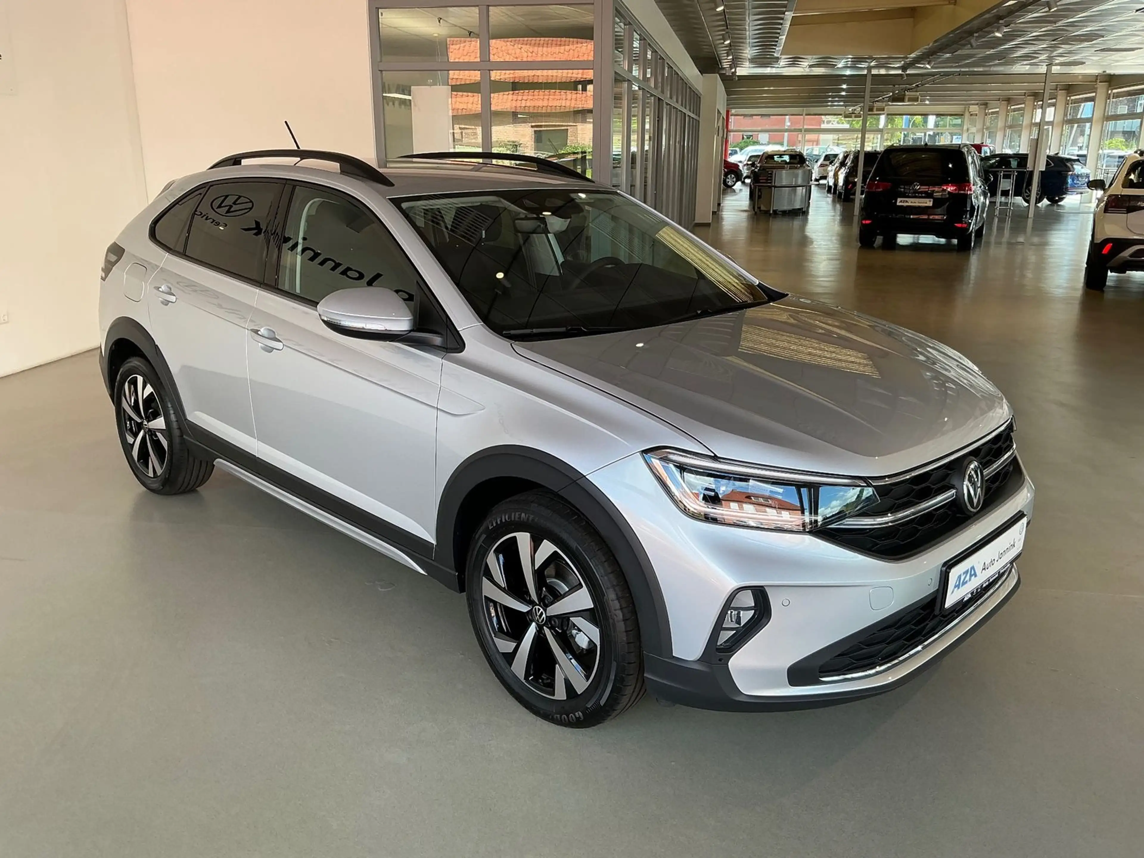 Volkswagen Taigo Life 1.0 TSI DSG SHZ LED RFK Keyless — photo 4