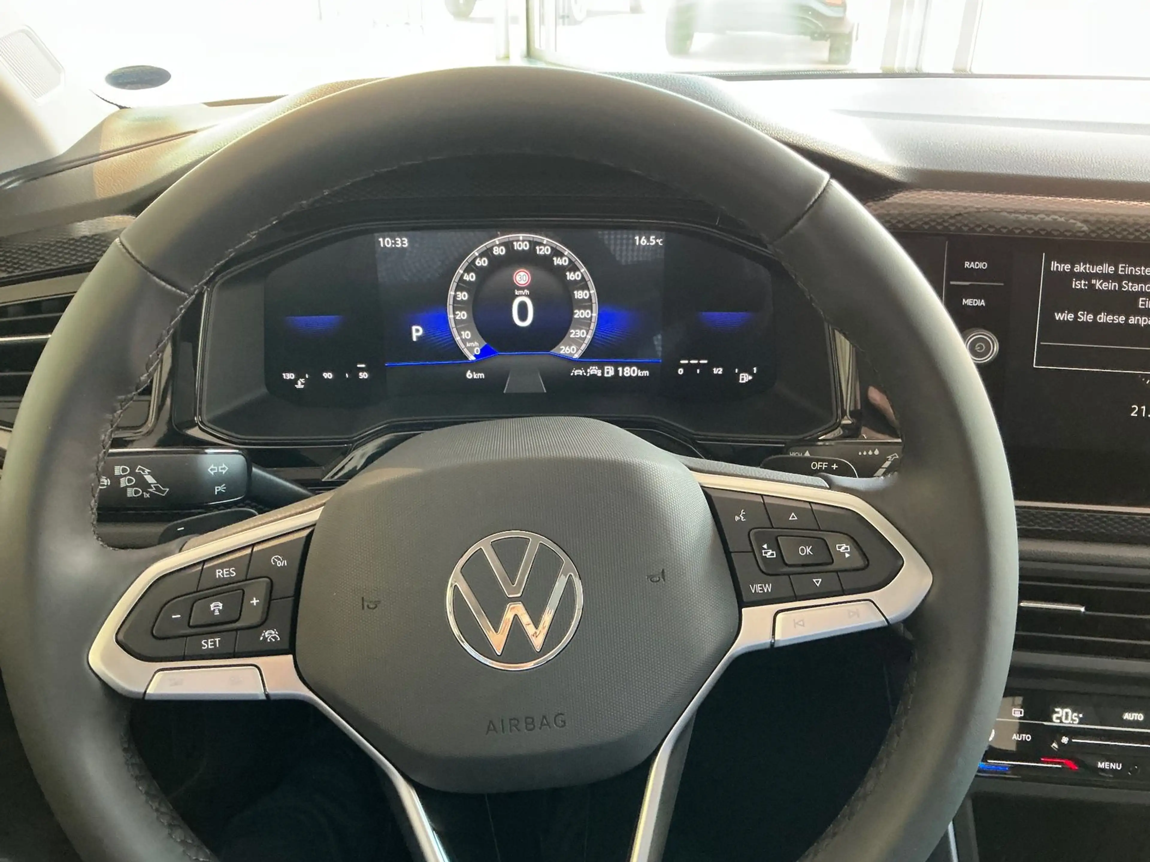 Volkswagen Taigo Life 1.0 TSI DSG SHZ LED RFK Keyless — photo 12