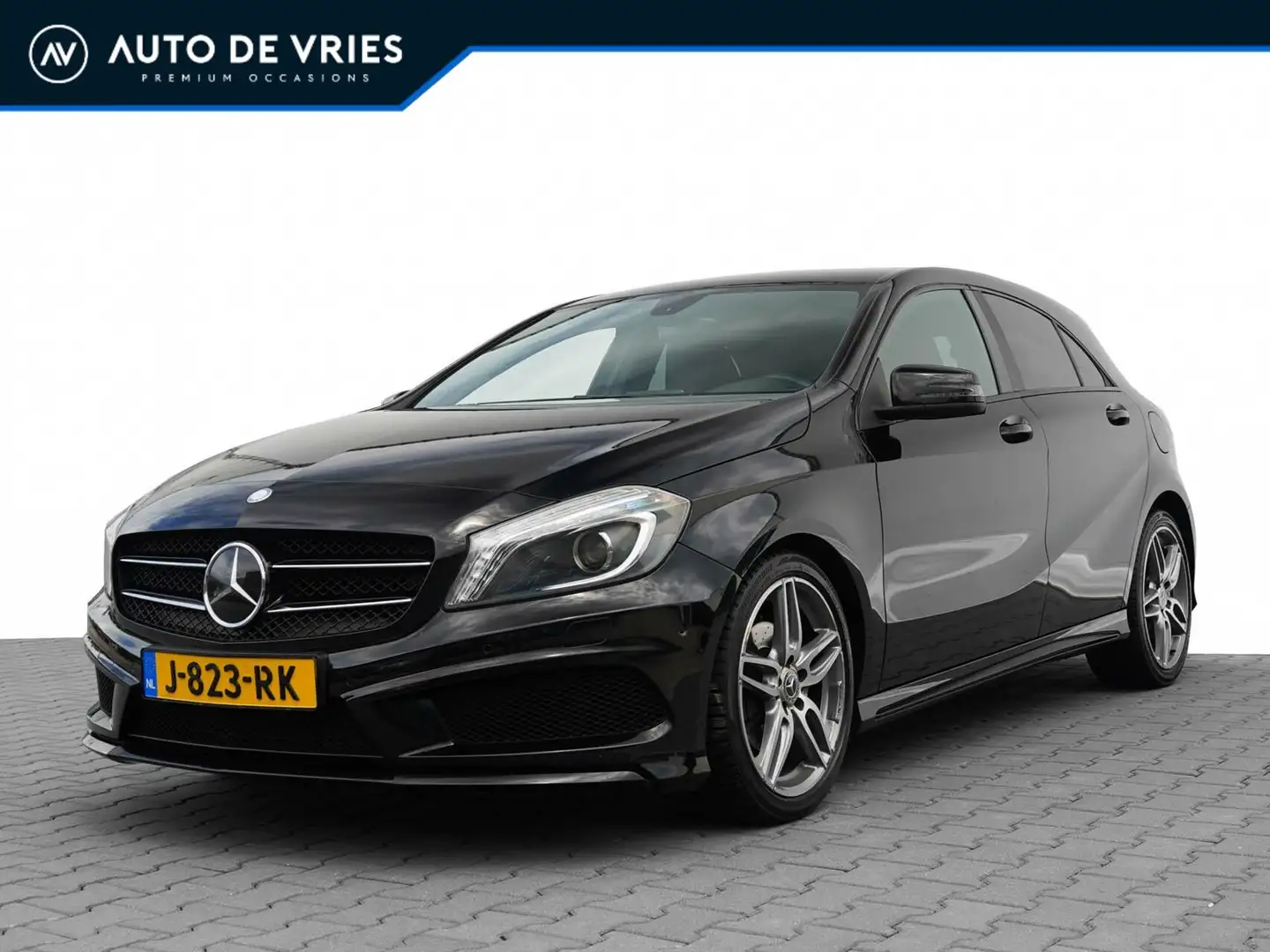 Mercedes-Benz A 200 156pk AMG Sport Ambition | Navigatie | Camera | 18 Black - 1