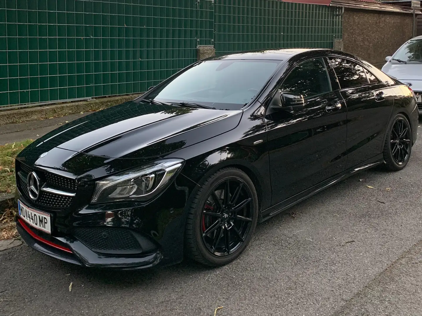 Mercedes-Benz CLA 250 CLA 250 Sport Aut. Sport Schwarz - 1
