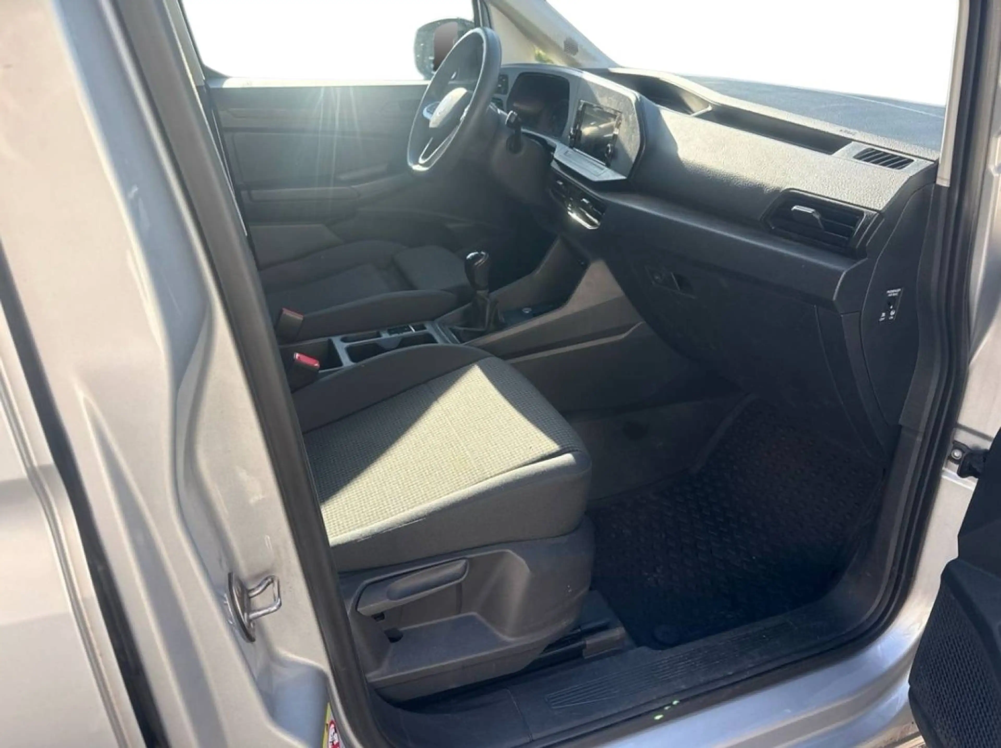 Volkswagen Caddy Cargo 2,0 TDI SHZ STDHZ AHK *IM VORLAUF* — photo 7