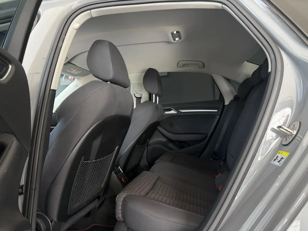 AUDI A3 BERLINE 1.4 TFSI 150ch S-LINE BVM Pack sport Sièges chauffants sport Historique présent