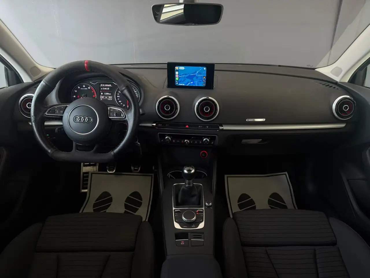 AUDI A3 BERLINE 1.4 TFSI 150ch S-LINE BVM Pack sport Sièges chauffants sport Historique présent