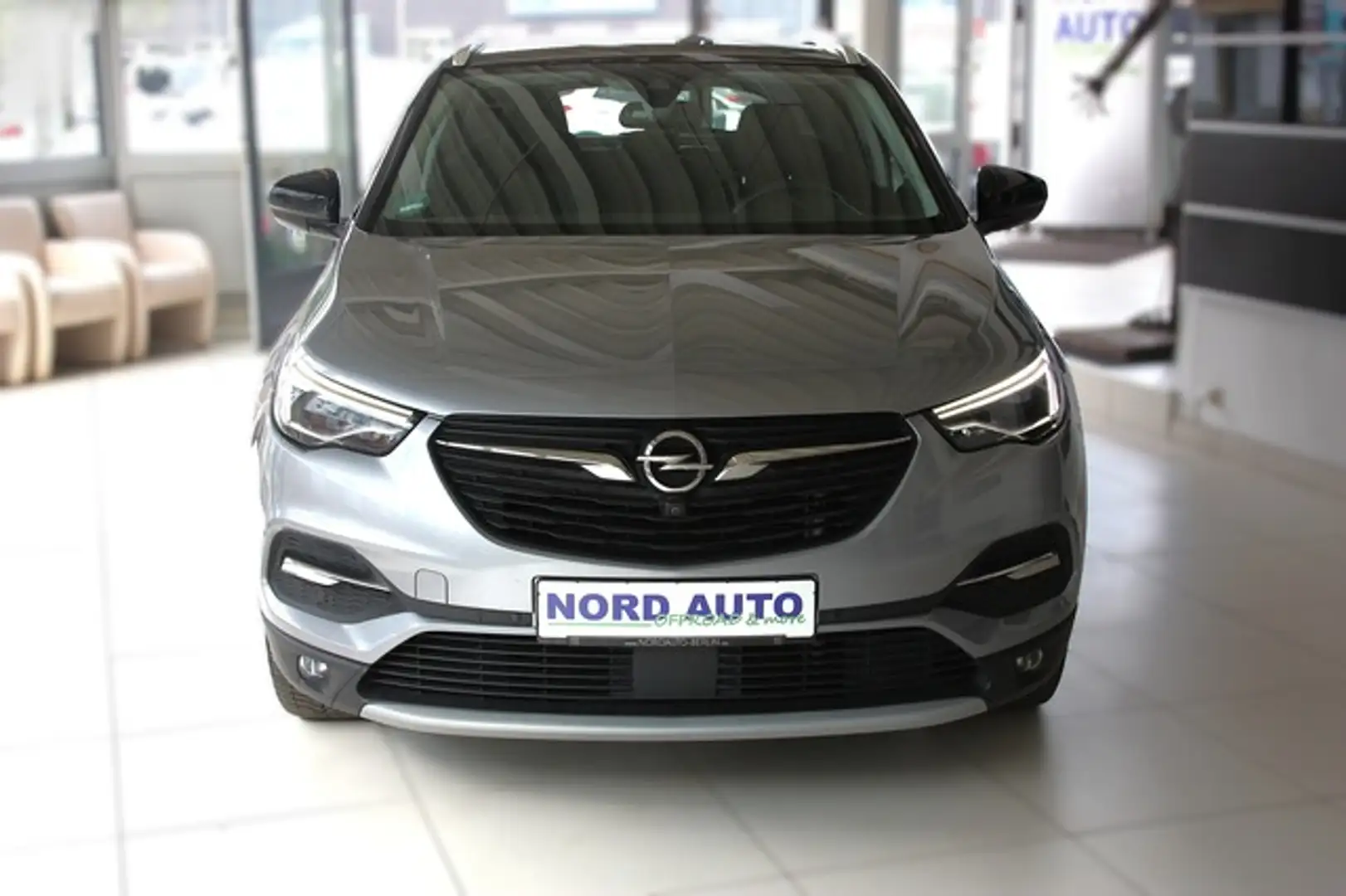 Opel Grandland X 1.6 Ultimate Aut. Leder/Navi/Kam/Ahk Gris - 2
