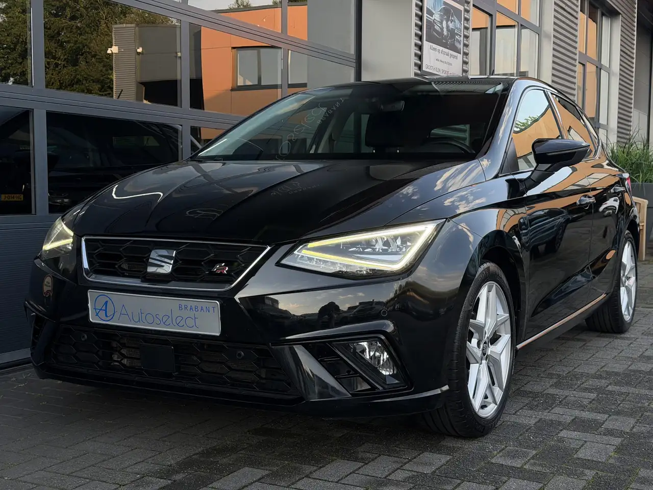 SEAT Ibiza — photo 6 sur 47