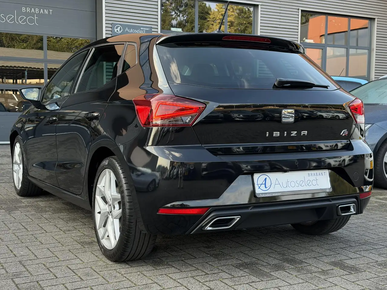 SEAT Ibiza — photo 38 sur 47