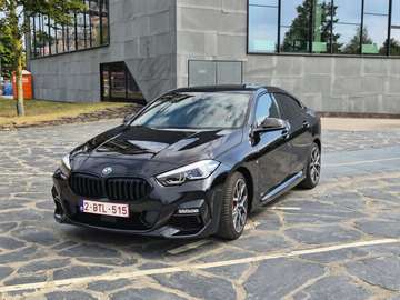 Gran Coupé 220i M Sport Alacantara zetels.