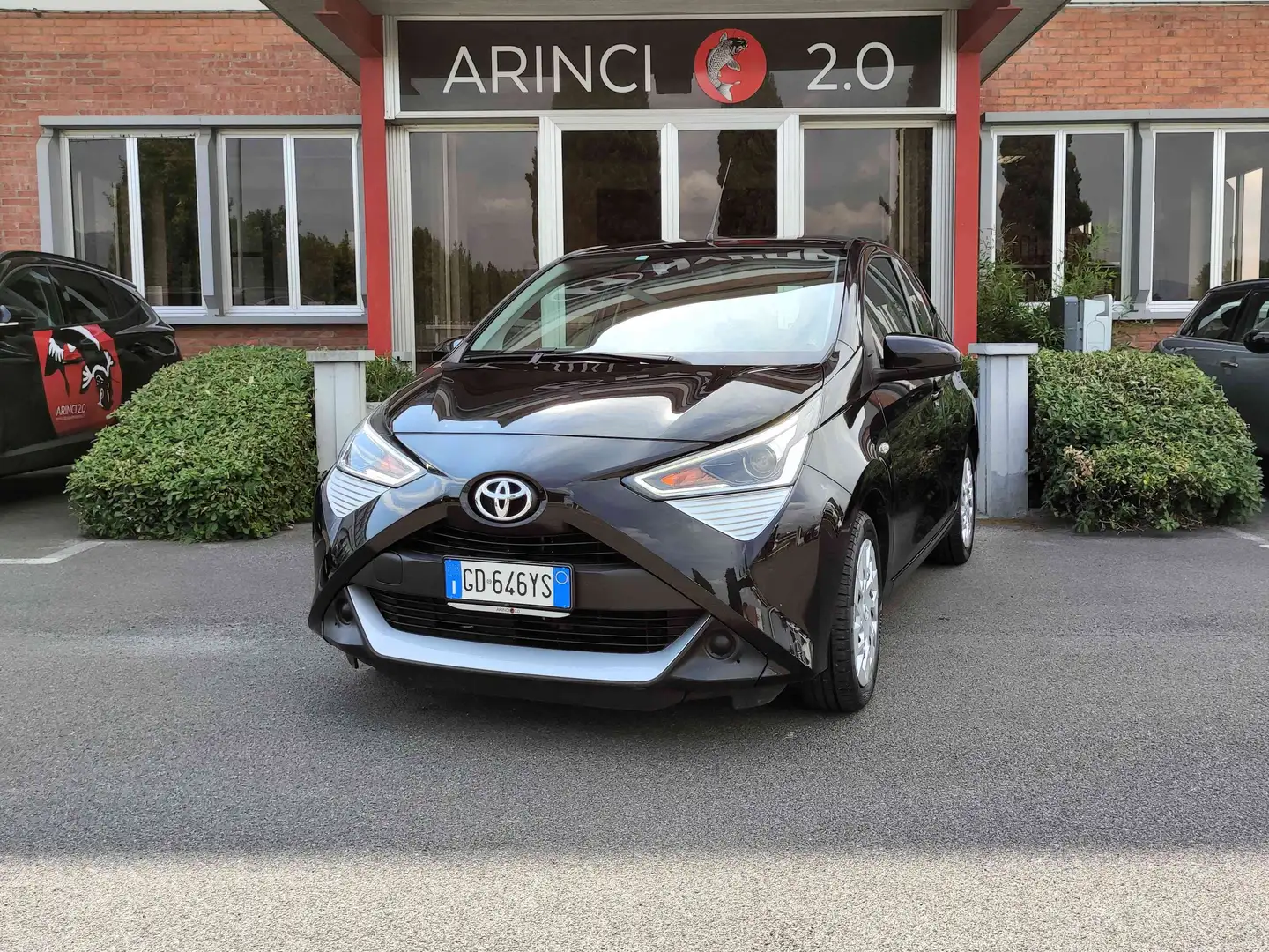 Toyota Aygo Aygo 5p 1.0 x-play m-mt 72cv Nero - 1