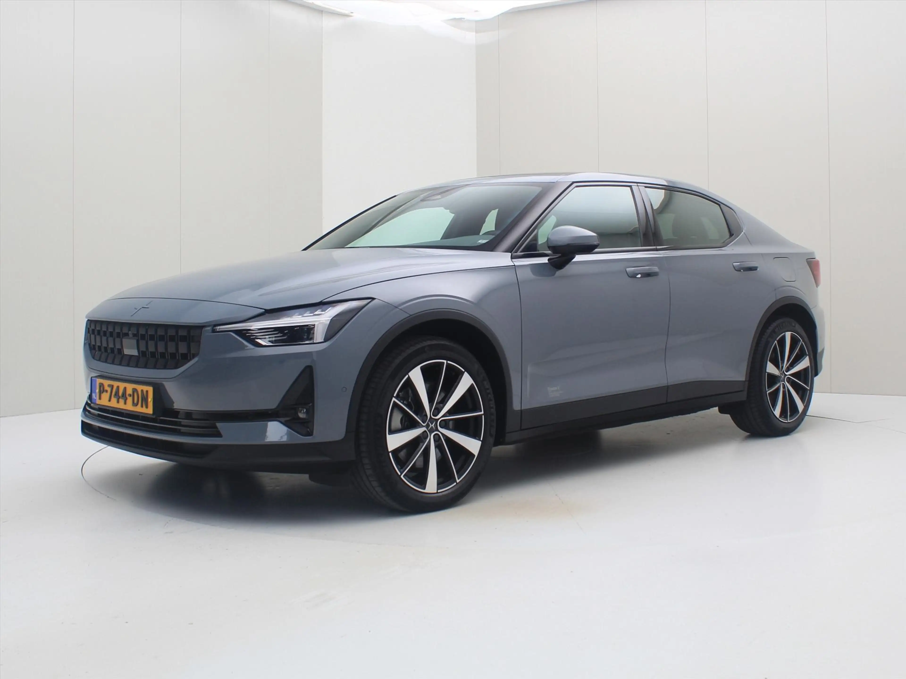 Polestar 2 Standard Range Single Motor 165kW 63kWh 93,02% SoH