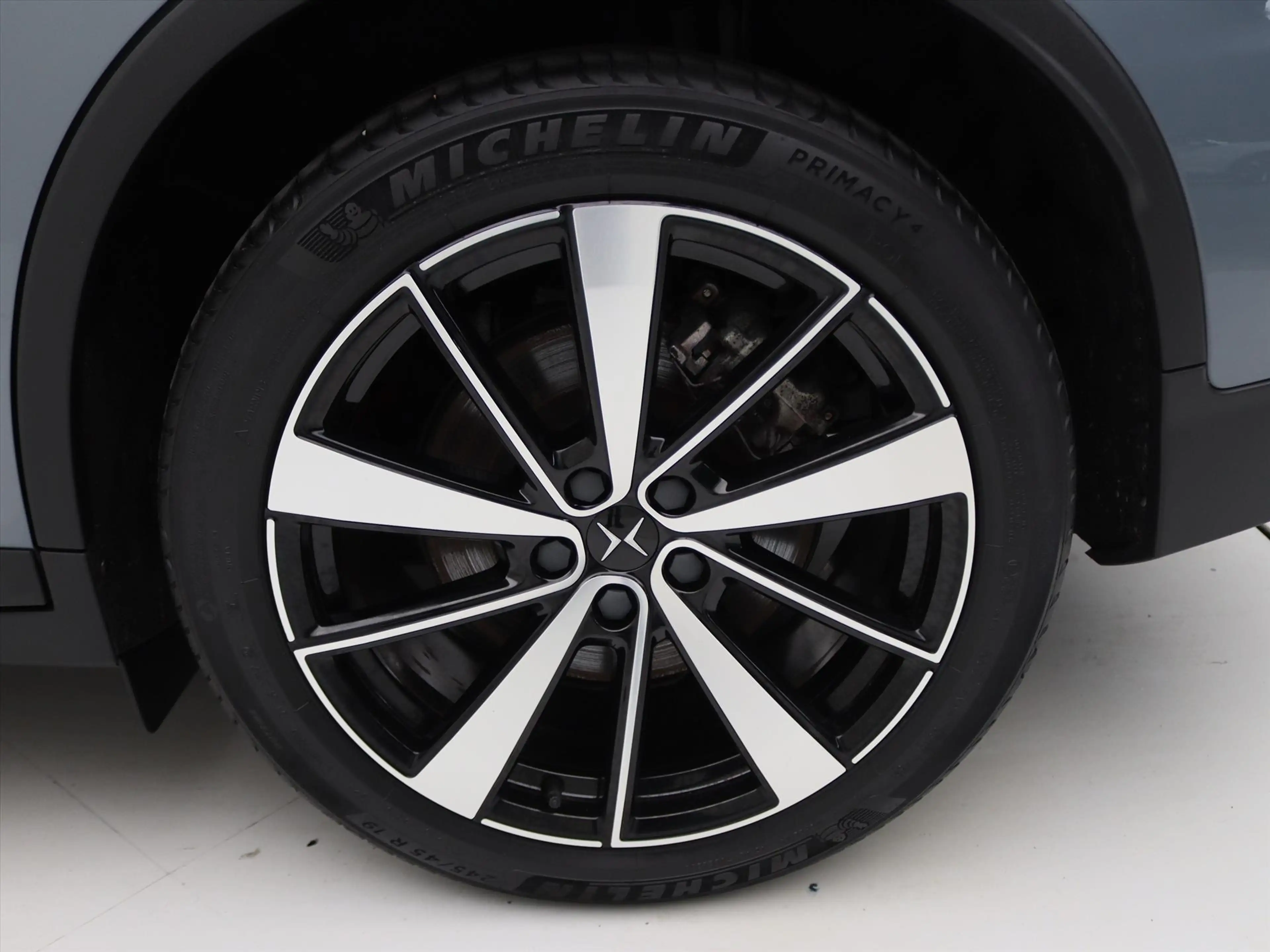 Polestar 2 Standard Range Single Motor 165kW 63kWh 93,02% SoH — photo 12