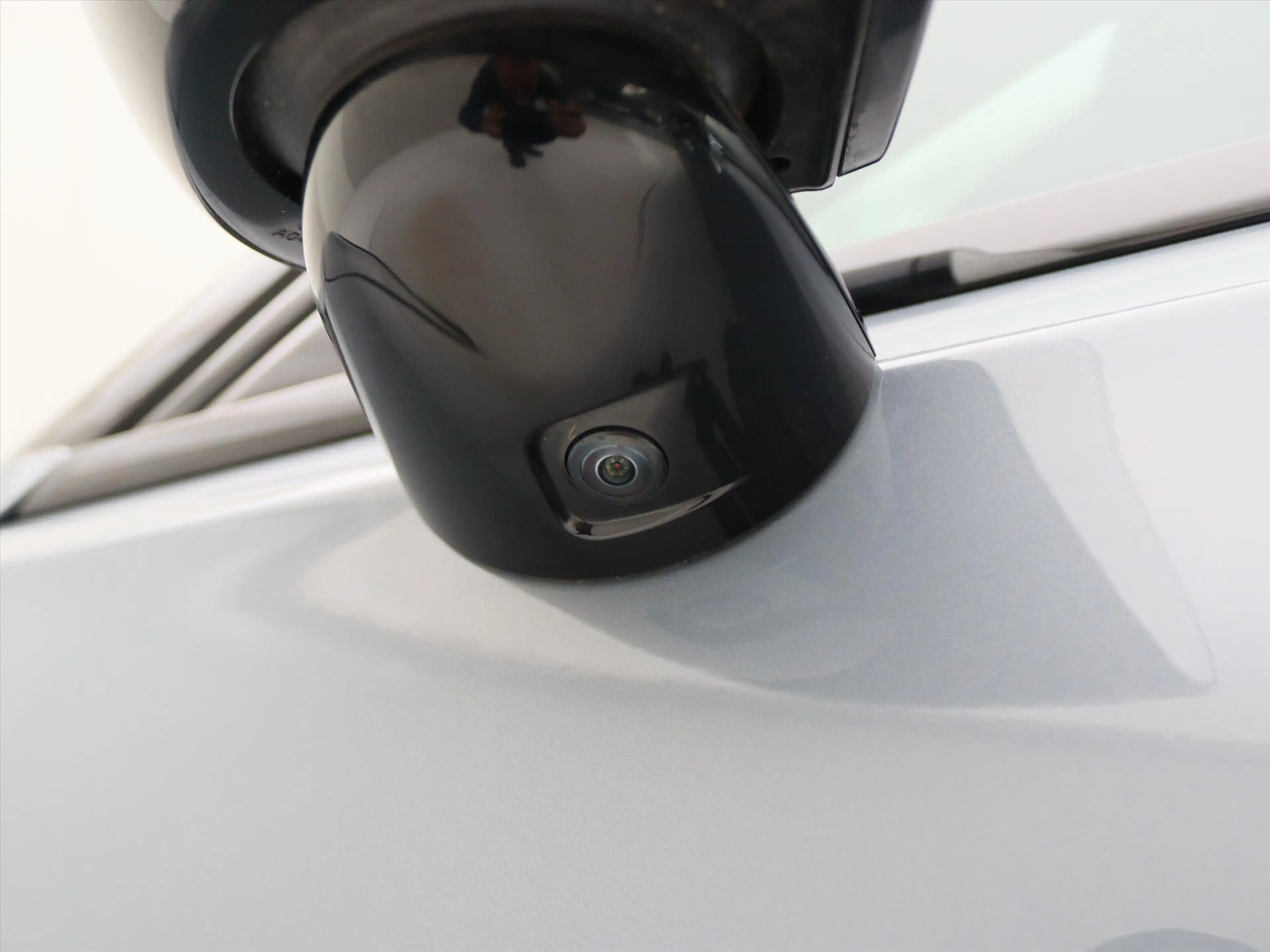 Polestar 2 Standard Range Single Motor 165kW 63kWh 93,02% SoH — photo 50