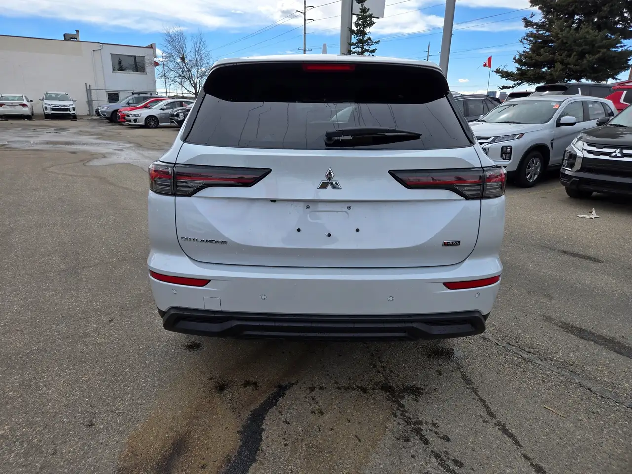 Mitsubishi Outlander снимка Mitsubishi Outlander