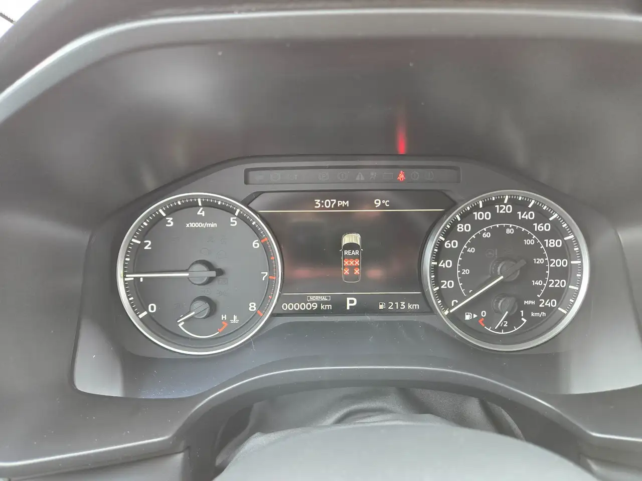 Mitsubishi Outlander снимка Mitsubishi Outlander