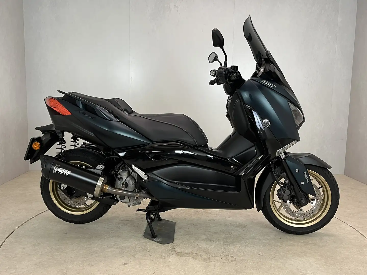 Yamaha X-Max 300 ABS TECH Zwart - 1