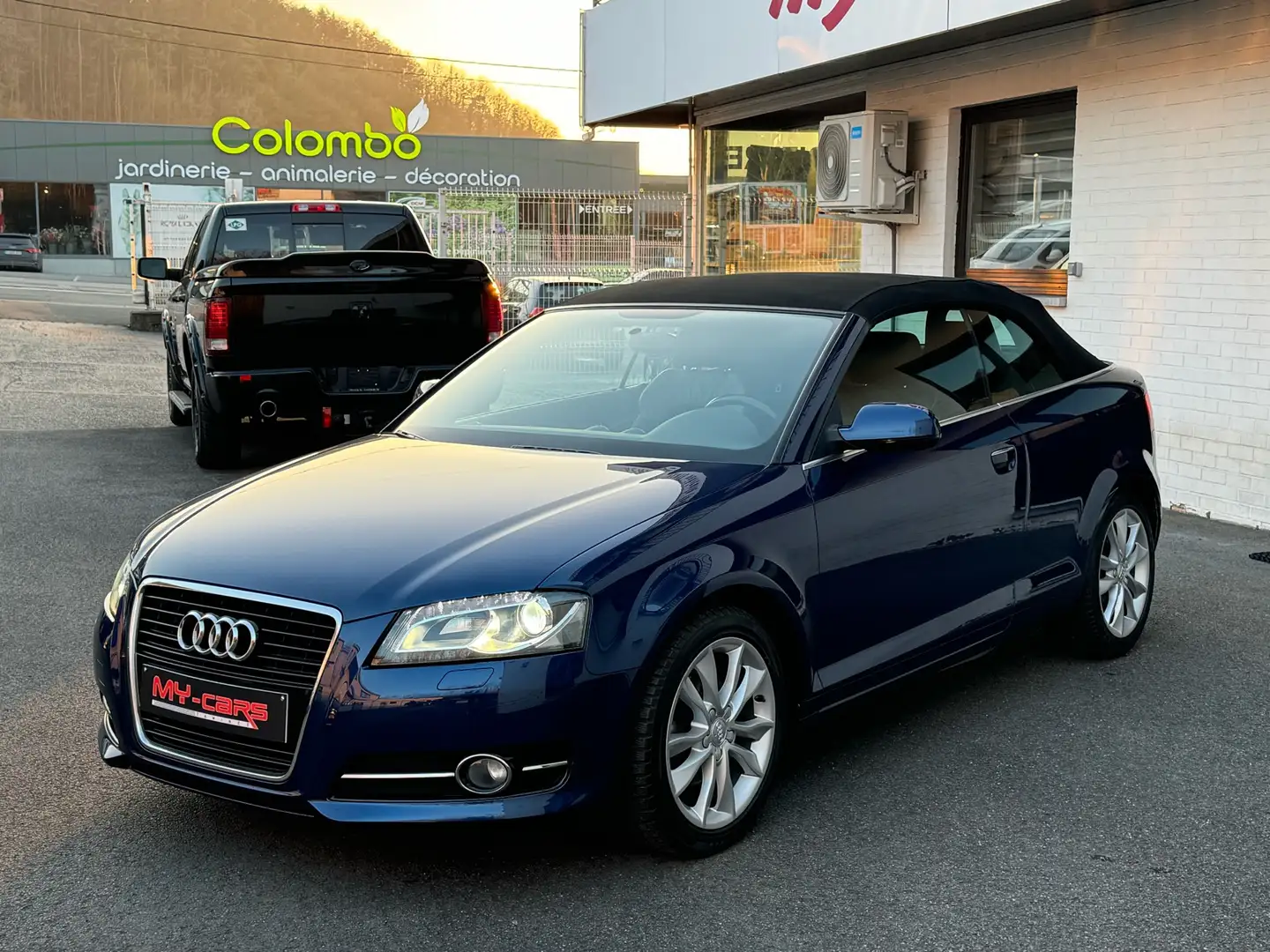 Audi A3 CABRiOLET 1.4 TFSI AMBITION GPS CUIR XENON Bleu - 1