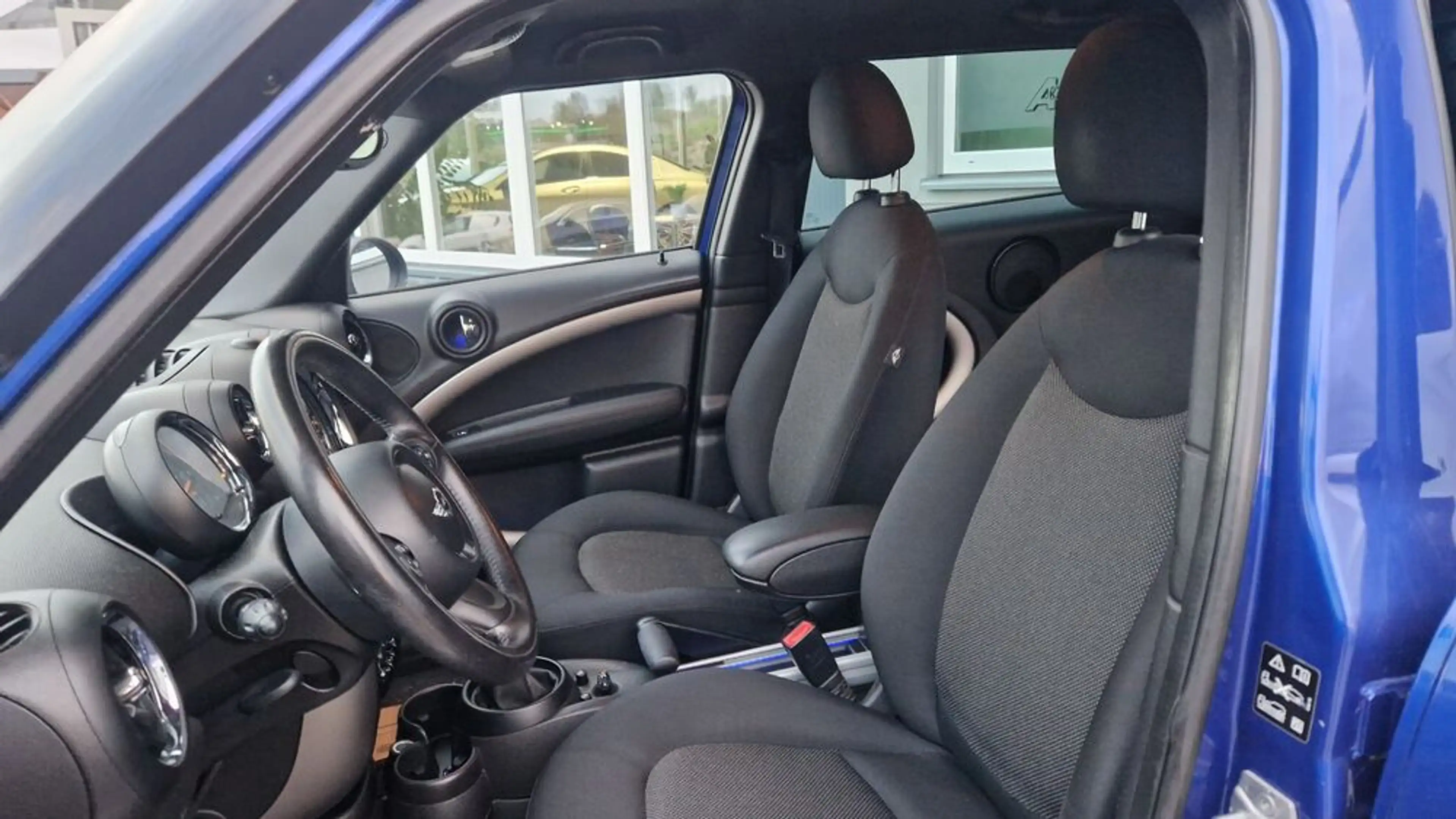 MINI Cooper D Countryman All4 — photo 7