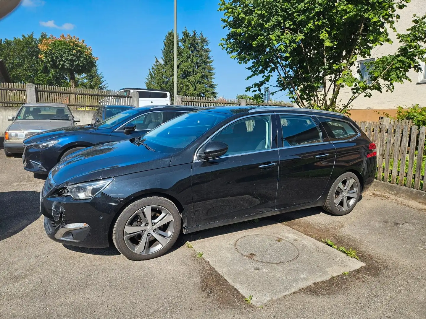 Peugeot 308 SW Allure,8-fach bereift Noir - 1