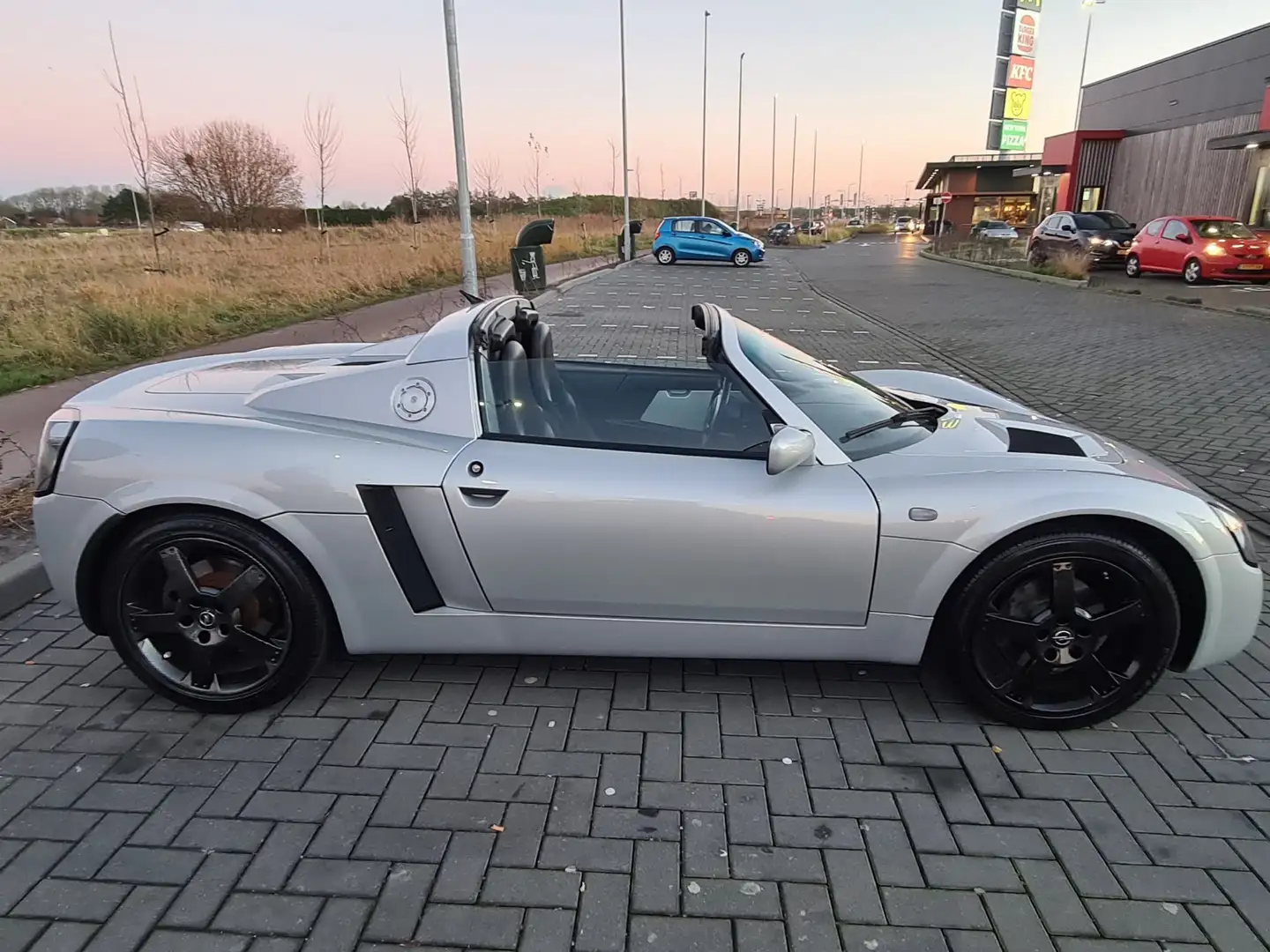 Opel Speedster 2.2-16V Gri - 1