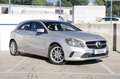 Mercedes-Benz A 180 Gris - thumbnail 2