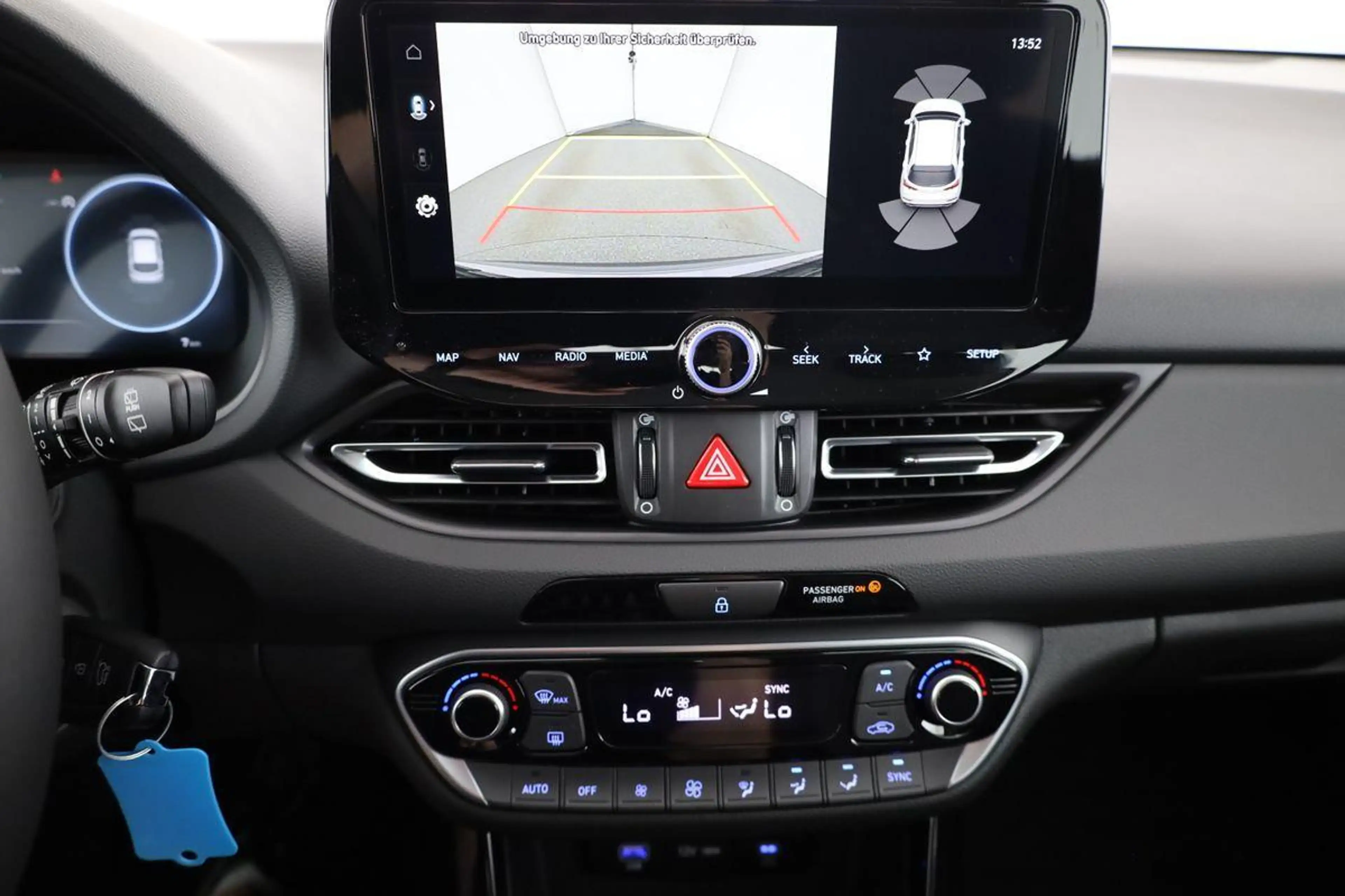 Hyundai i30 Kombi 1.6 T-GDI DCT, Navi, Kamera, 16-Zoll, 5 J... — photo 6