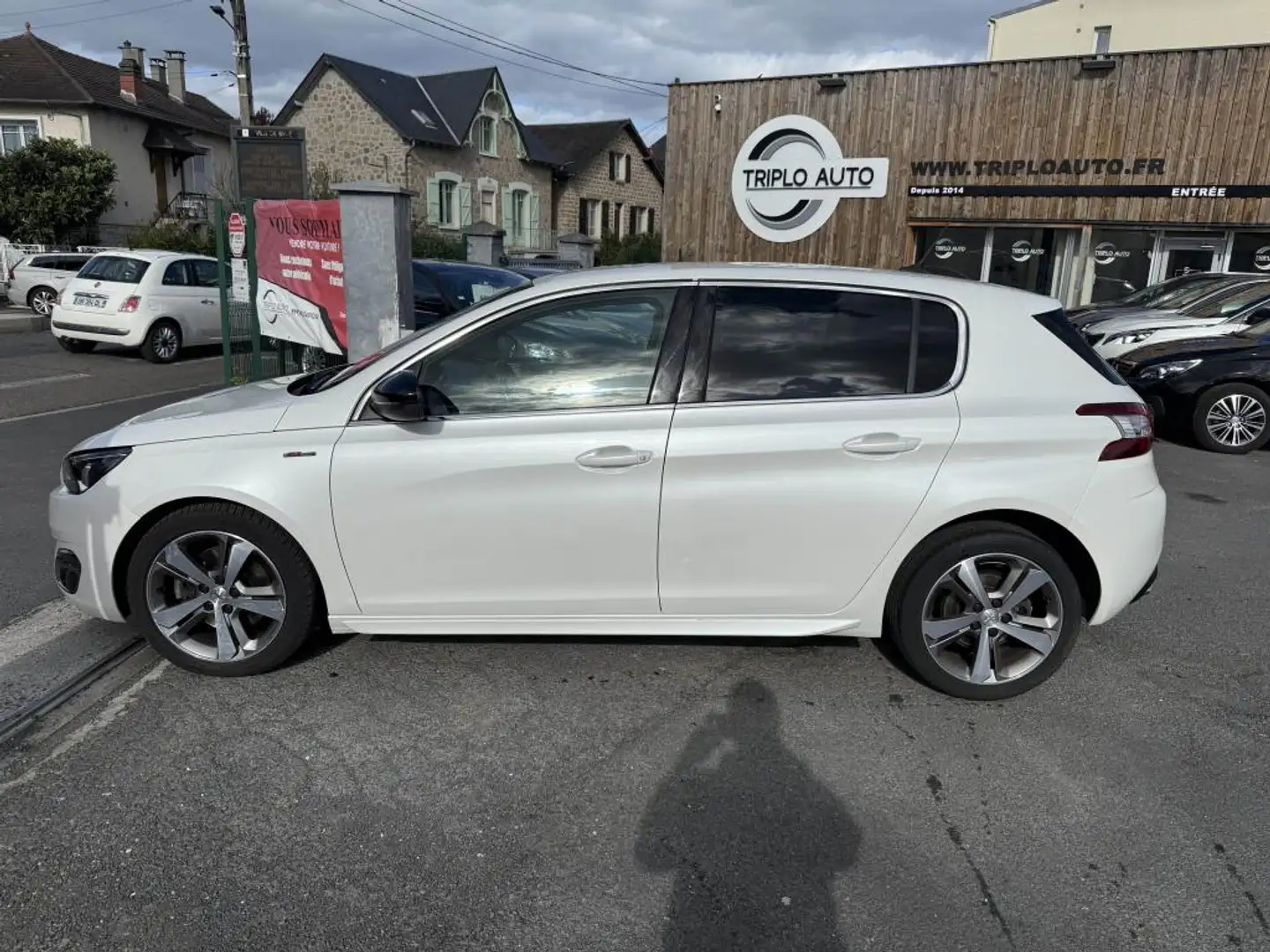 Peugeot 308 2.0 BlueHDi S\u0026S - 150 GT Line gps + clim + camera AR Weiß - 2