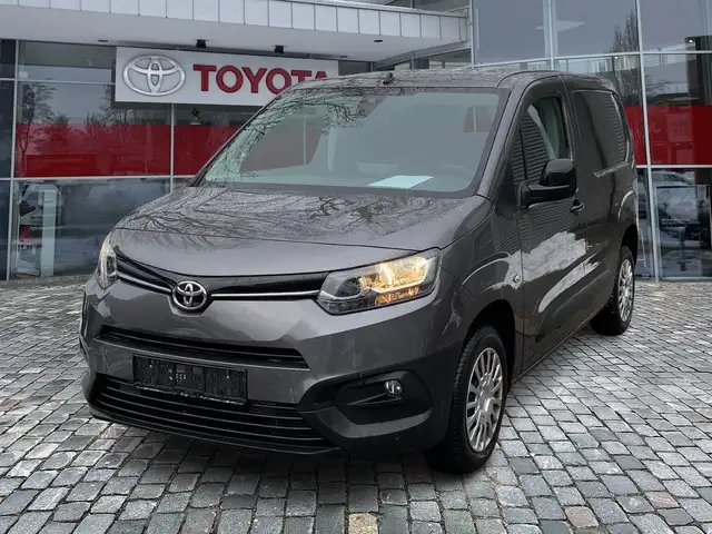 Toyota Proace City 1.5 D-4D L1 Meister Kompakter Kasten