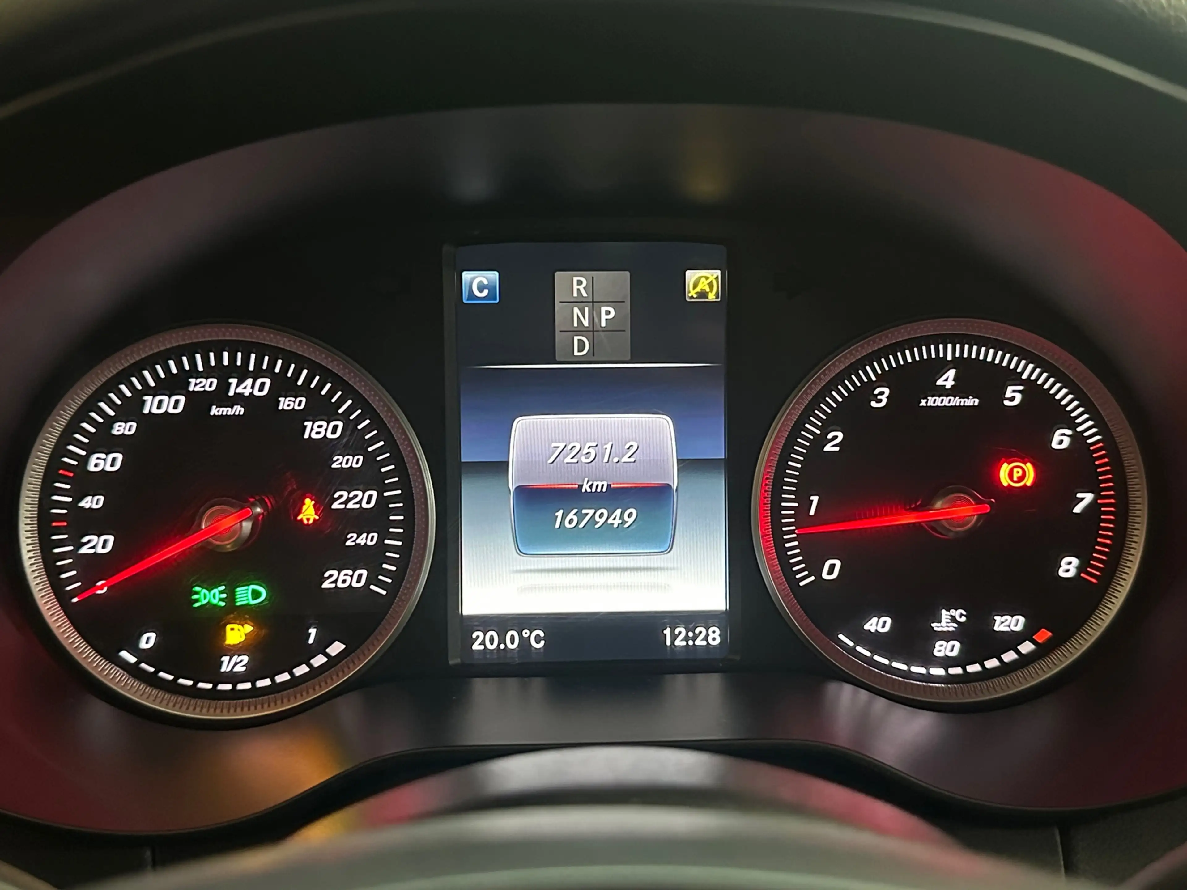 Mercedes-Benz C 200 Estate C200 Estate Avantgarde Automaat | LED|Trekh — photo 6