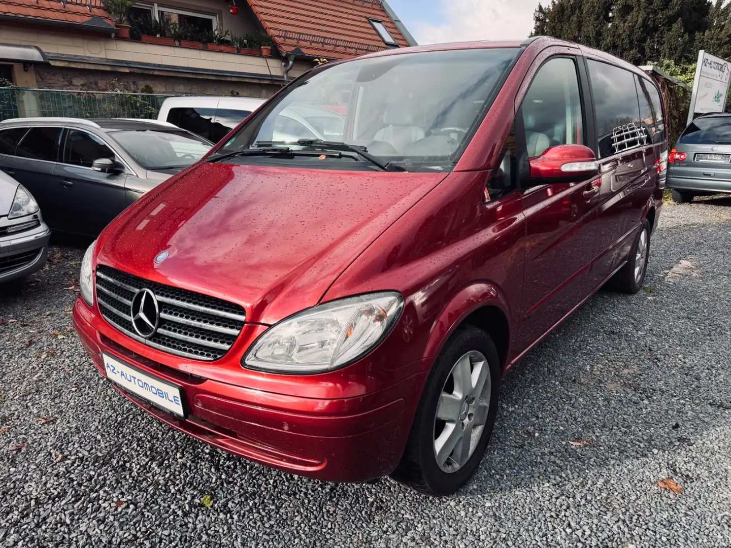 Mercedes-Benz Viano 2.2 CDI lang, 7 Sitzplätze, Reifen neu Červená - 2