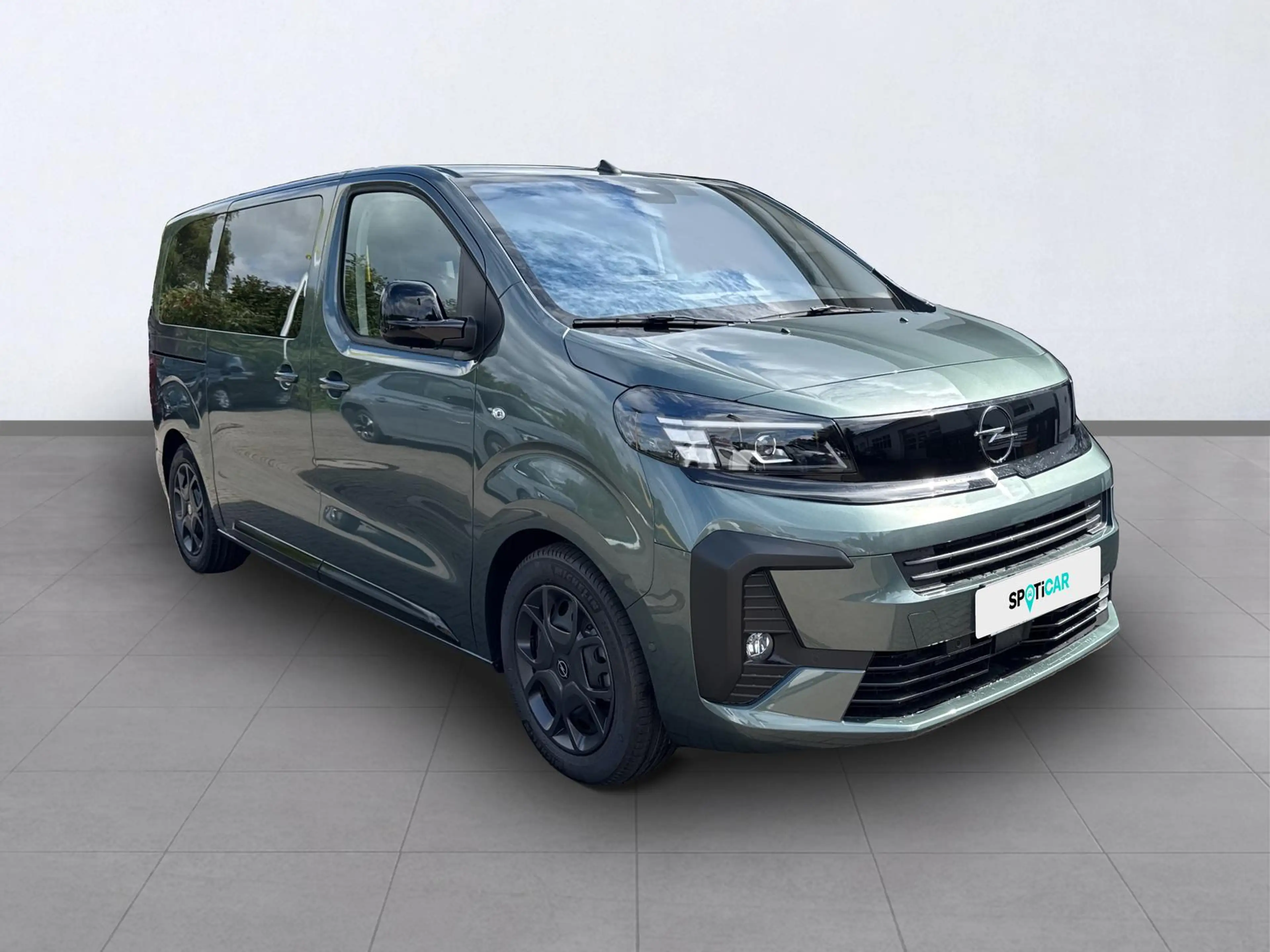 Opel Zafira Life 2.2 Diesel — photo 3