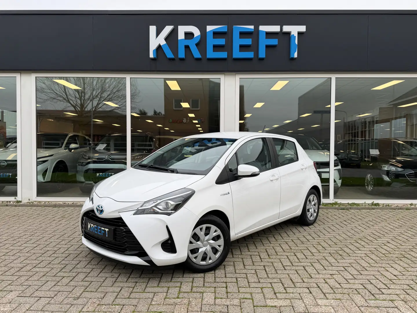 Toyota Yaris 1.5 Hybrid Comfort Camera | Stoelverwarming Wit - 1