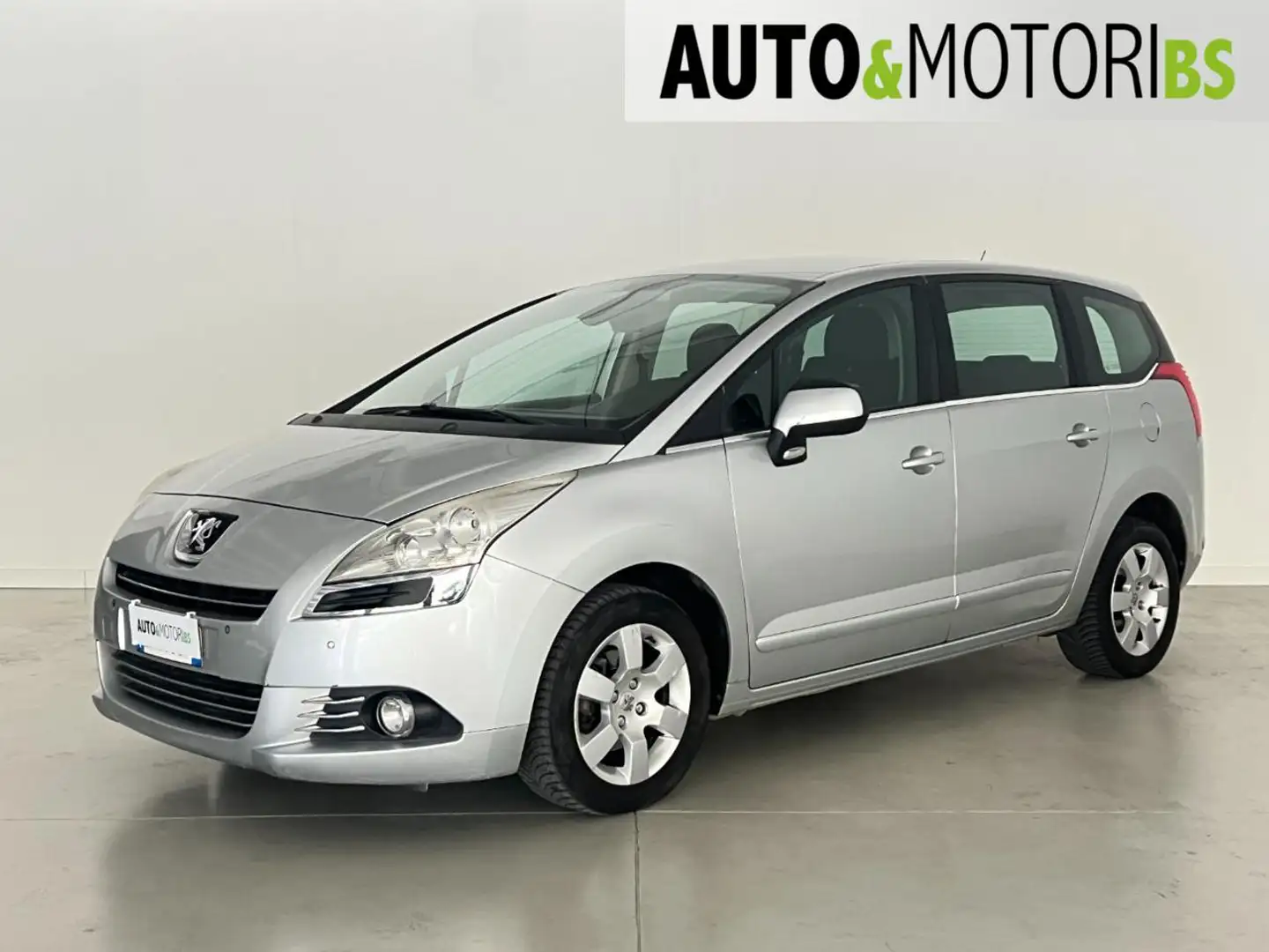 Peugeot 5008 1.6 HDi 112CV Tecno Argento - 1