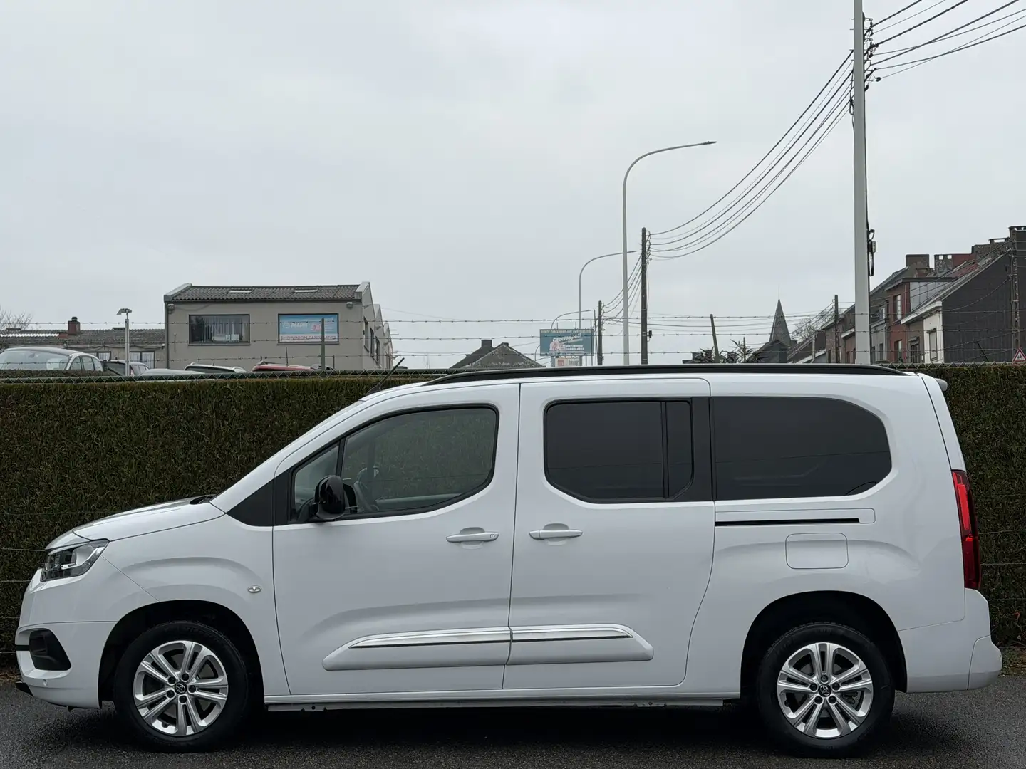 Toyota Proace City Verso 1.5 D-4D 130 Cv - 7 Places - Automatique ! Blanc - 2