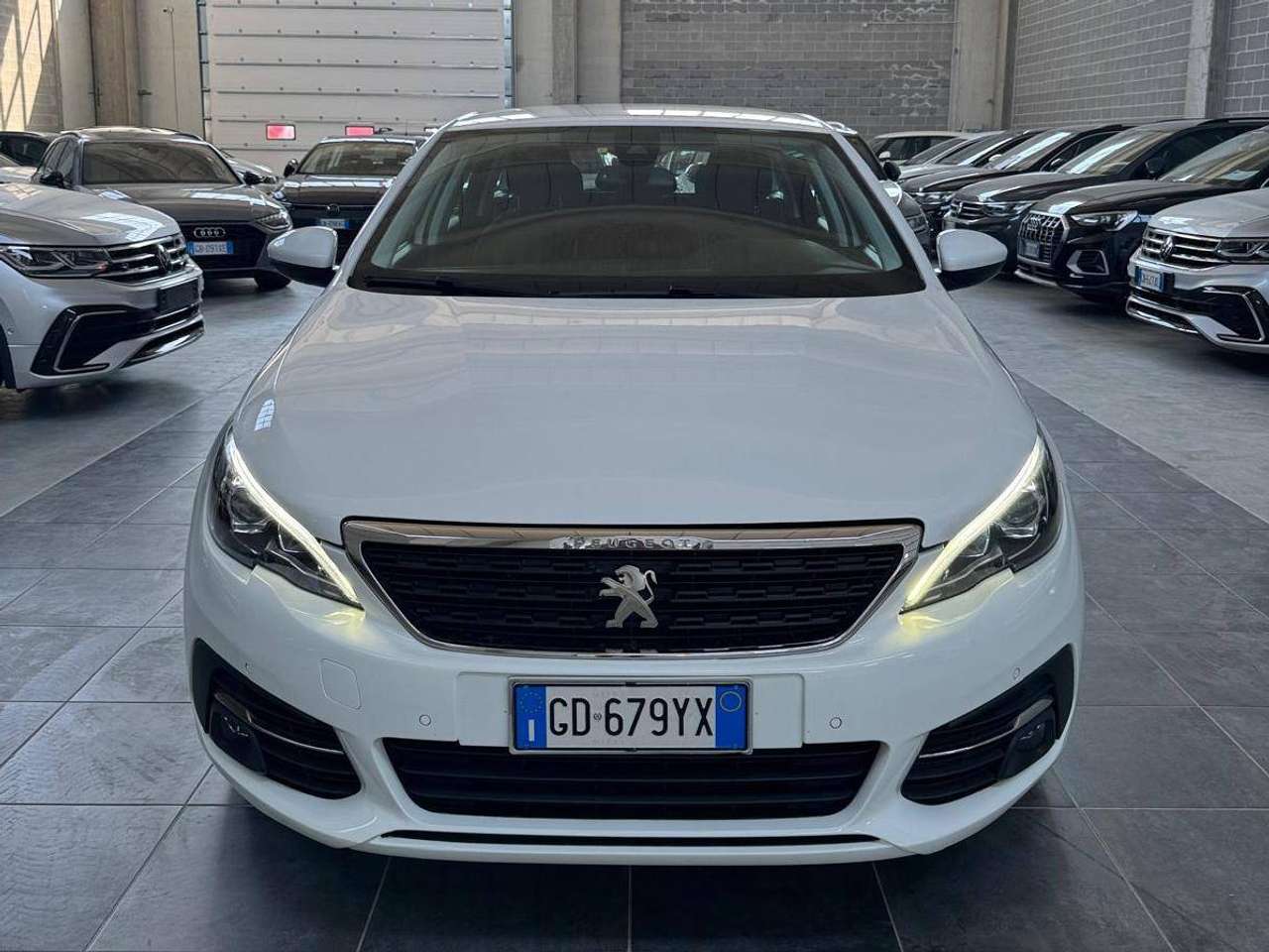 Peugeot 308 308 II 2021 SW 1.5 bluehdi Active s