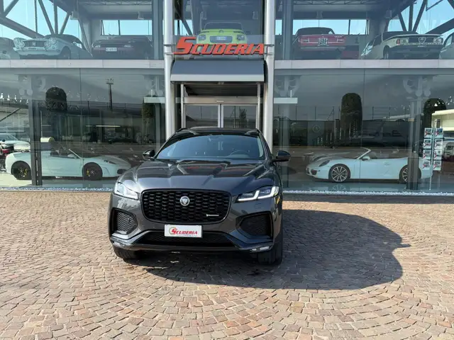 Jaguar F-Pace 2.0 D 204 CV AWD aut. R-Dynamic Black