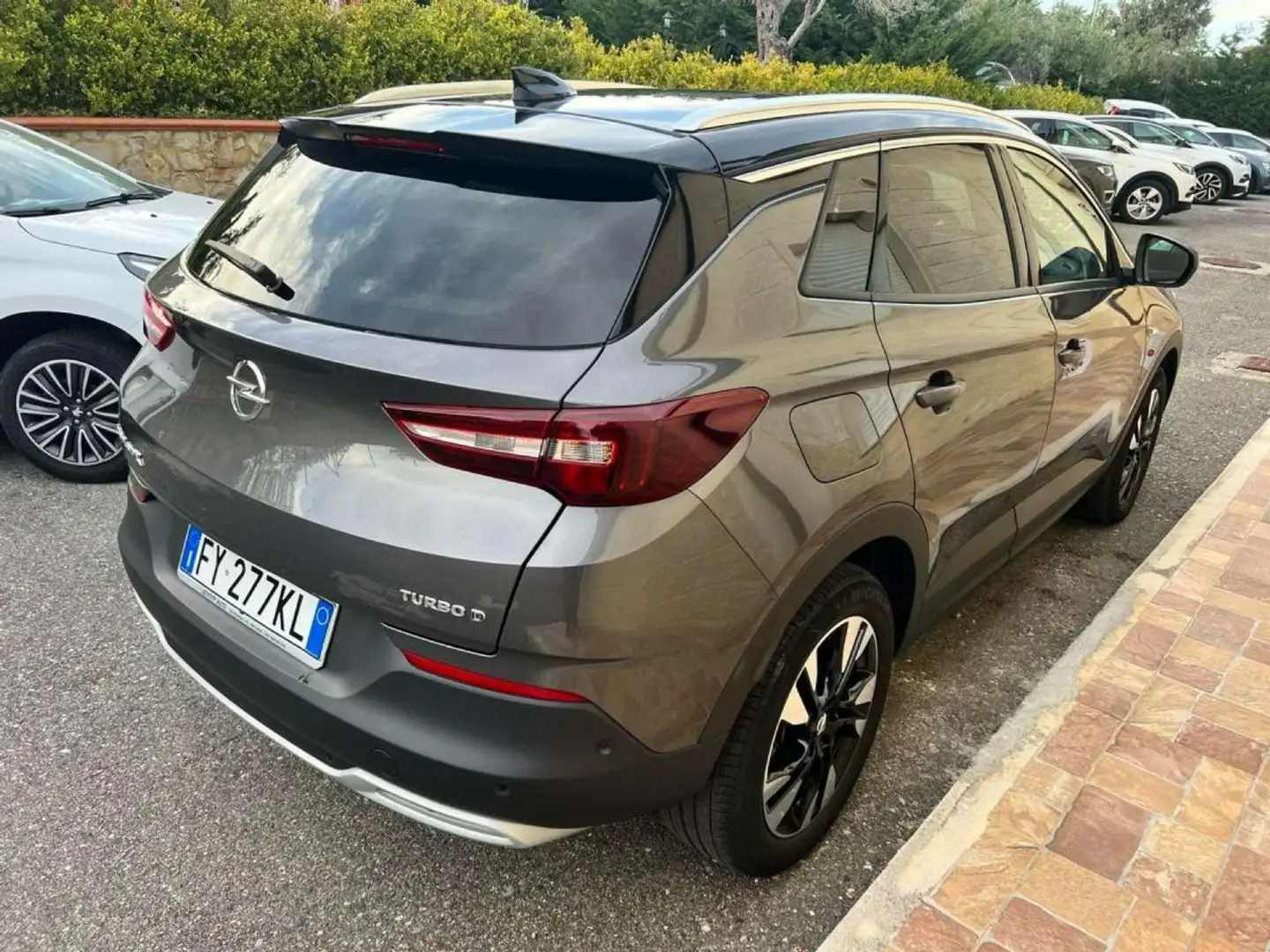 Opel Grandland X 1.5 ecotec 120 Anniversary s&s 130cv at8 Gris - 2