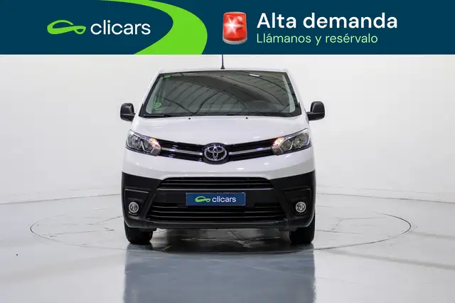 Toyota Proace view 2