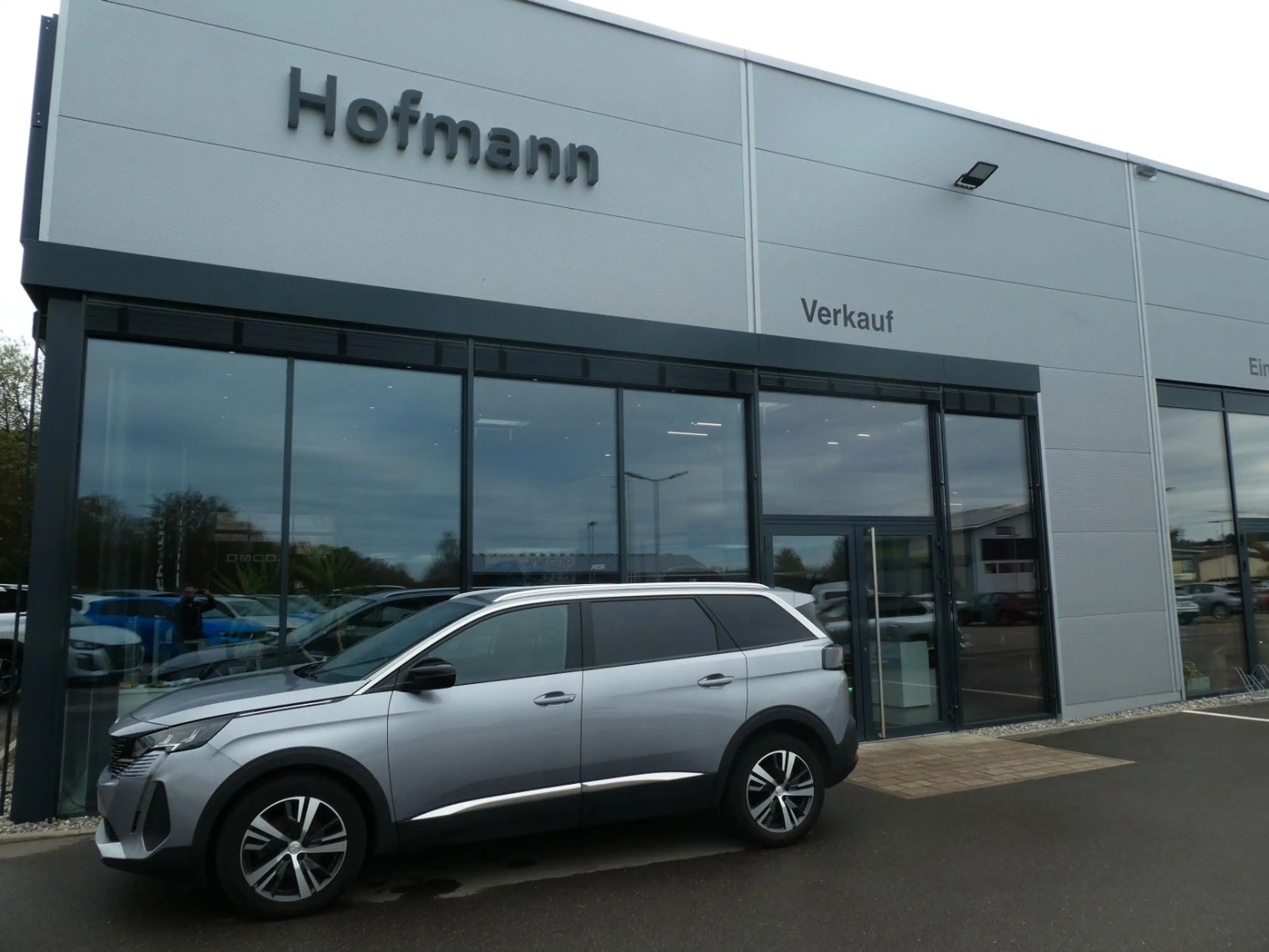 Peugeot 5008 Allure Pack, Klima, SHZ, PDC, Kamera, LED