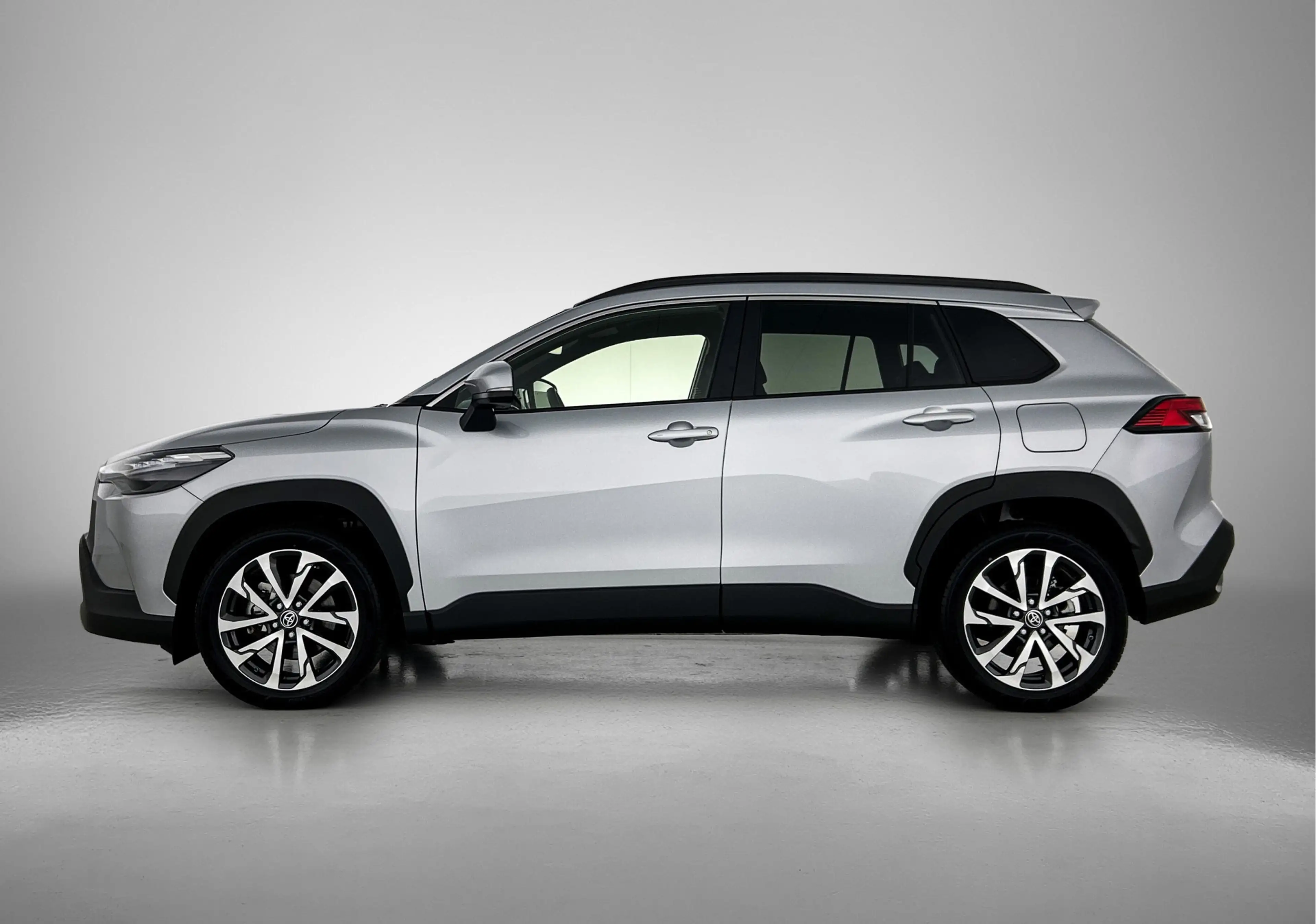 Toyota Corolla Cross Hybrid 140 Style | BTW Voertuig | Dodehoek detecti — photo 3