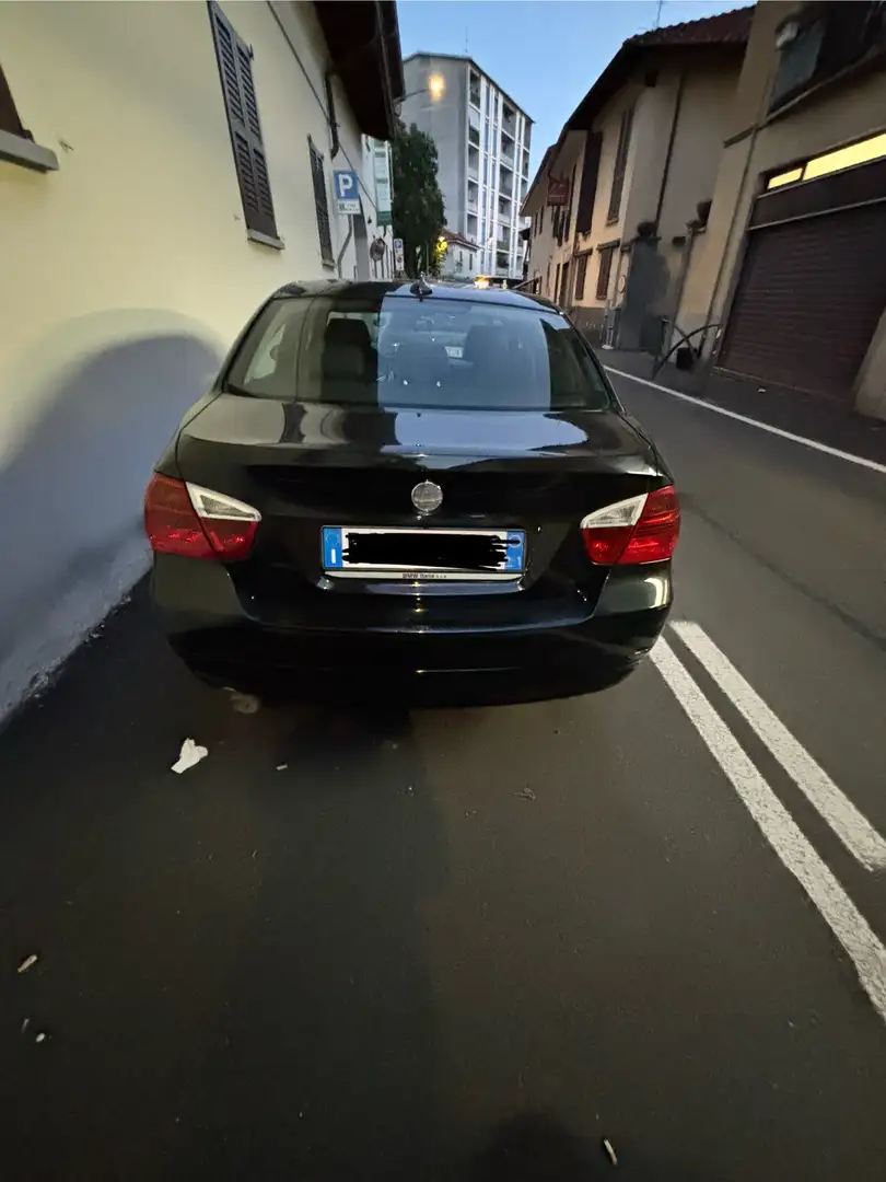 BMW 320 320d Attiva - 1