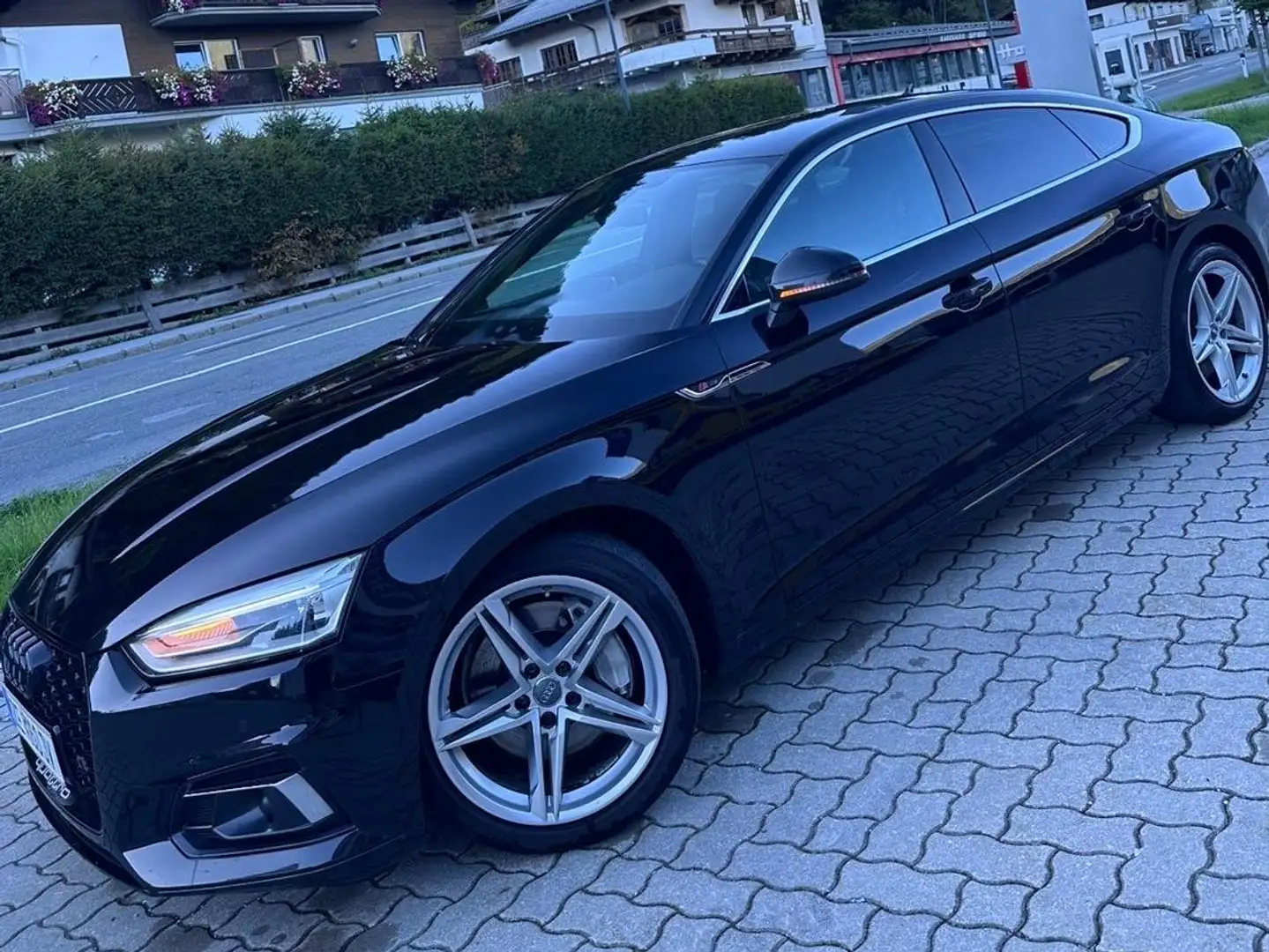 Audi A5 A5 SB 3,0 TDI quattro sport tiptronic sport Schwarz - 1