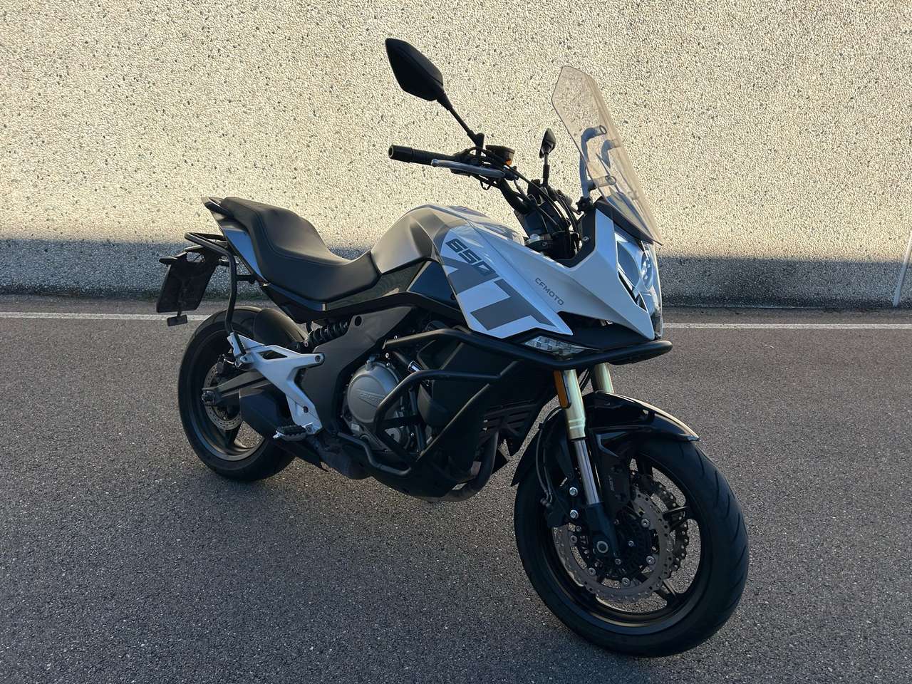 CFMOTO 650 MT 2023