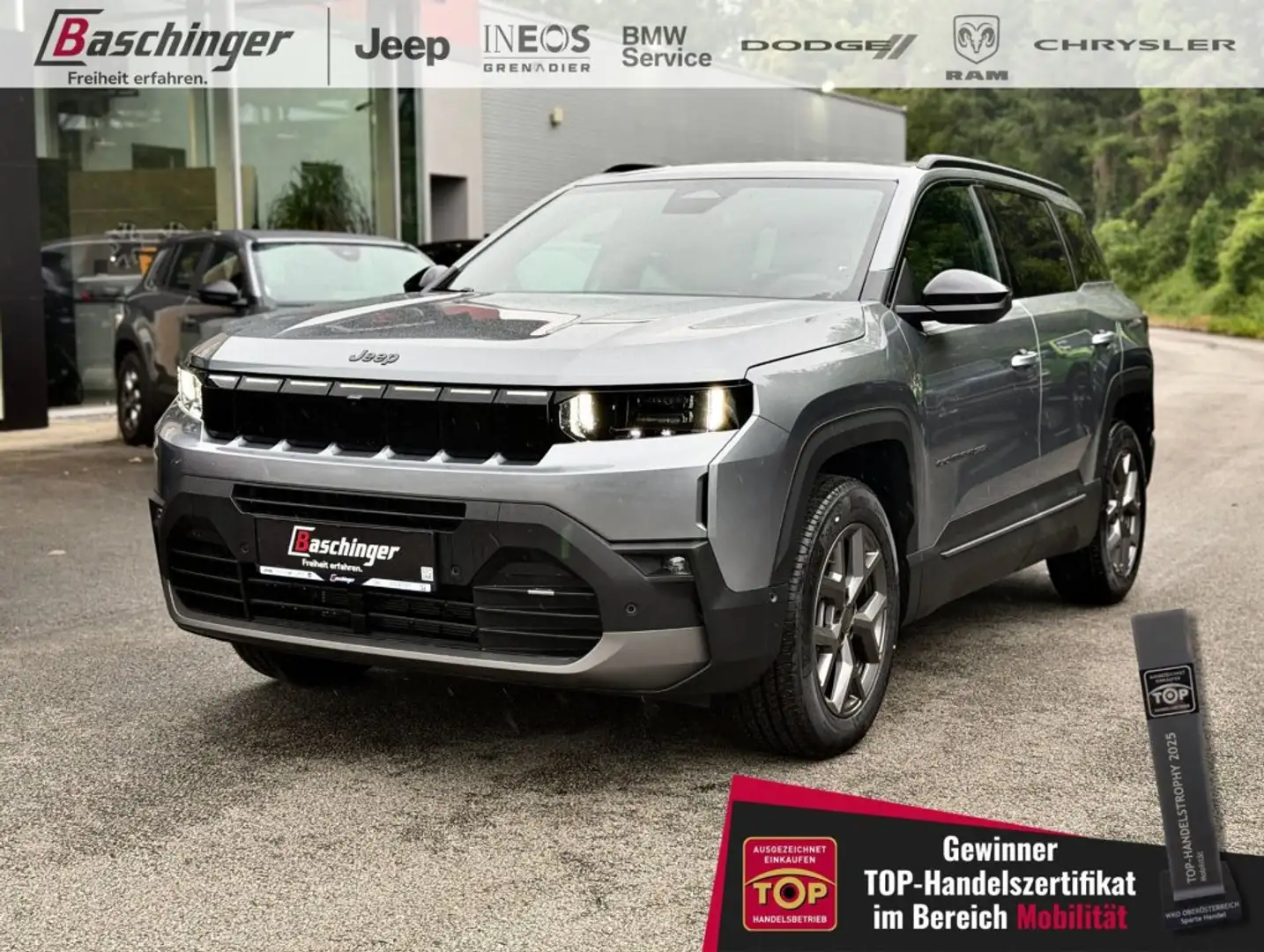 Jeep Compass Neuer Compass e-Hybrid First Edition Grau - 1